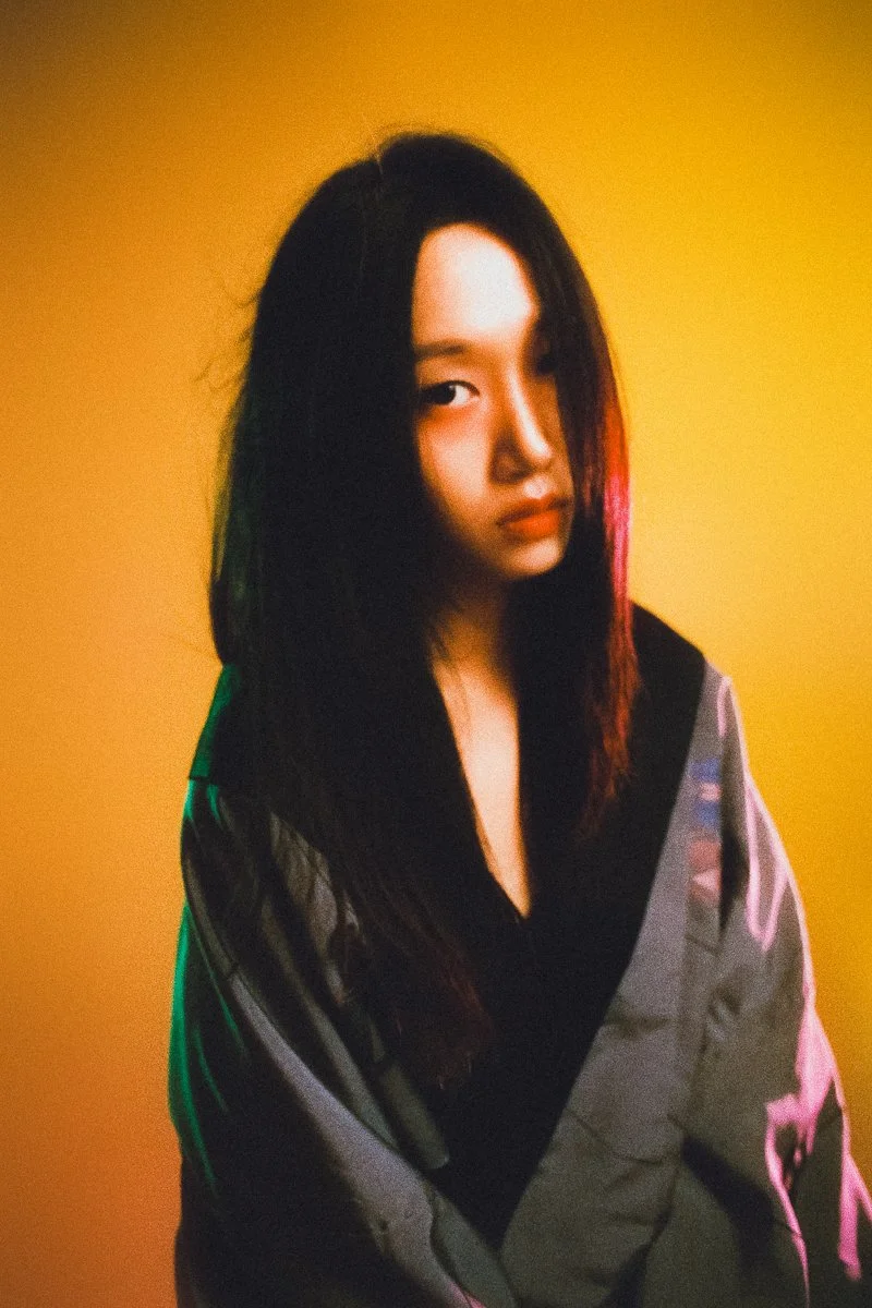 Artistic_portrait_MotionBlur_Studio_Seoul_NikonFE2_HarmanPhoenix_.jpg