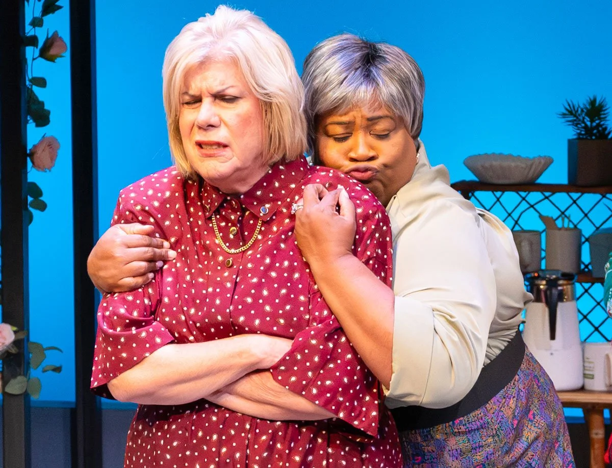 Angela Dias and MaConnia Chesser (Photo by Sarah Stephens)