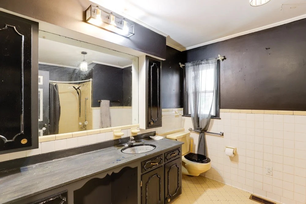 main bath.jpg