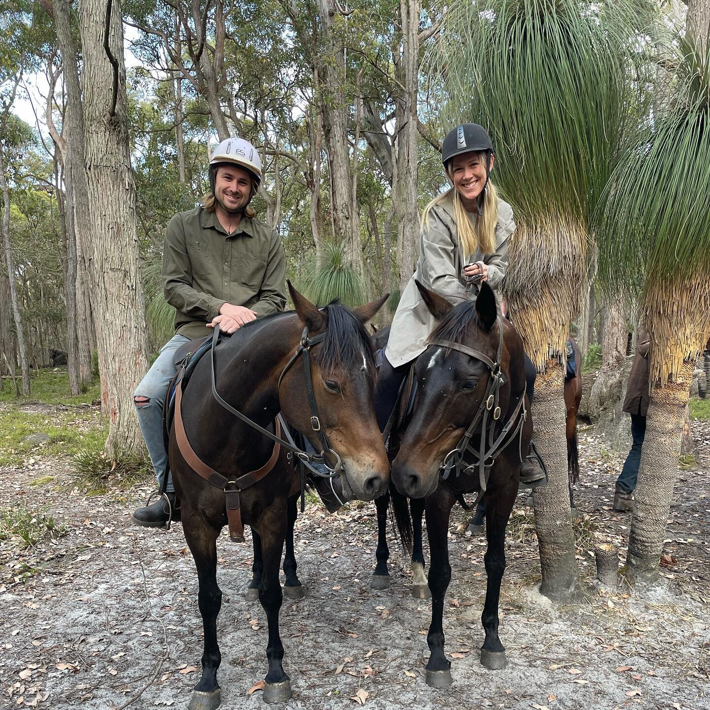 The team behind the company- Todd
the buisness man and Pieta the therapist. When
we're not working with you and other participants
we love going on adventures, like this horse ride
at Jesters flat! We wish these pony's were part of
our full time team