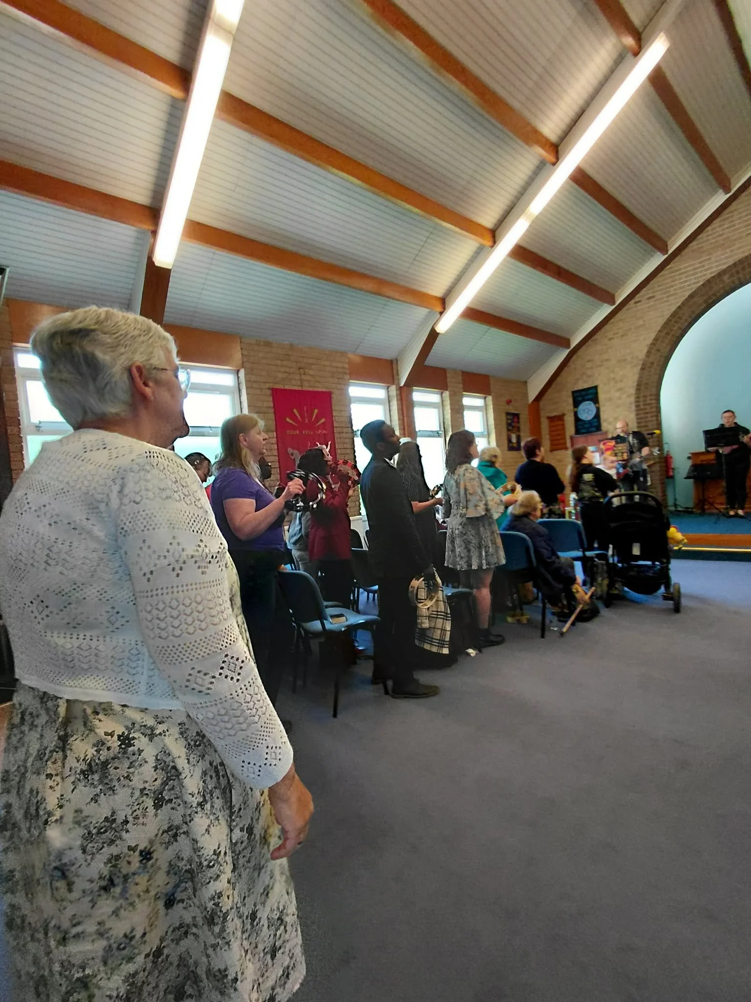 SUNDAY WORSHIP 2.jpeg