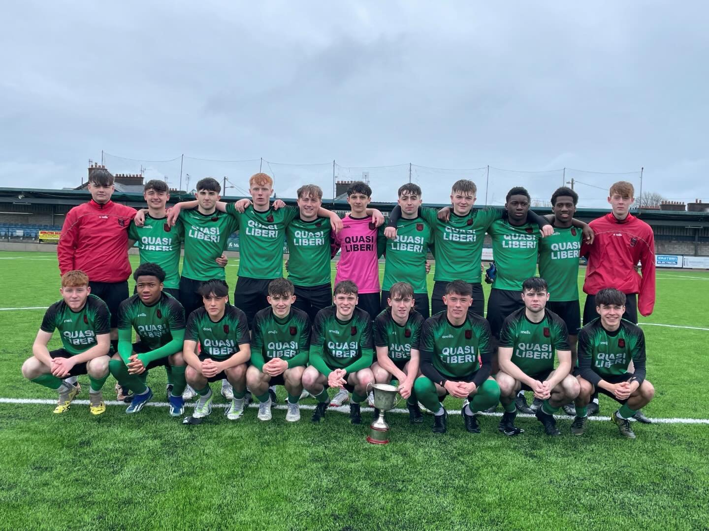 St. Peter&rsquo;s U19 Boys
🏆 2024 Munster Champions
🏆 2024 All Ireland Champions
🏆 2024 Cork Senior Schoolboys Champions

TREBLE CHAMPIONS 💪🔴⚫️

So proud. #stpetersab&uacute;