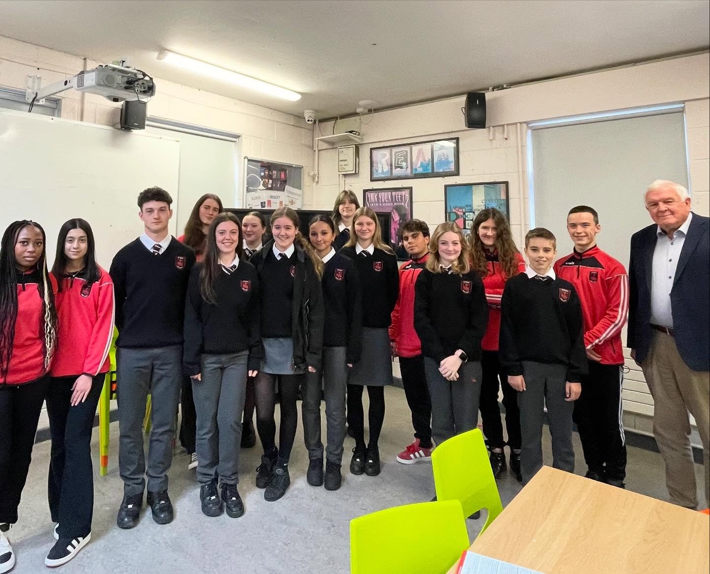 Last week, our newly elected Student Council 2025/26 completed their essential training with Donal Fitzgibbon! They spent the day learning key skills to effectively represent their peers and drive positive change within our school 🗣️

After the midt