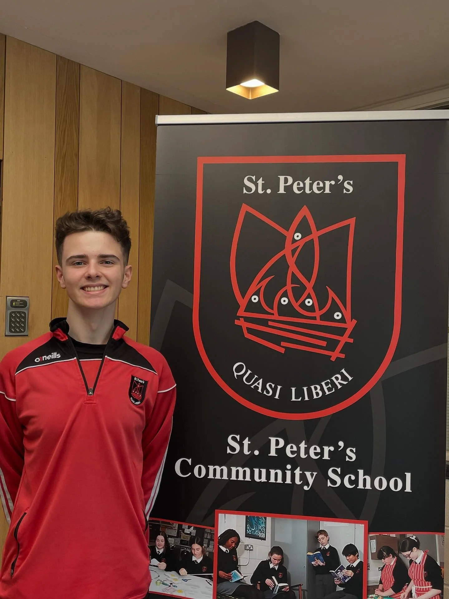 Science Week is back at St. Peter&rsquo;s! 🧪 And what better way to start than by Congratulating Aaron Gernon (Transition Year) who has successfully qualified for January&rsquo;s Stripe Young Scientist &amp; Technology Exhibition (@stripeyste)! 👏 A