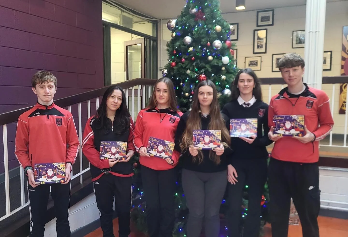 Congratulations to our Debating Team who have qualified for the knockout stages of the @concernworldwide All-Ireland Debating Competition! 👏 Team members Millie Griffin Lynch, Thomas Coughlan, Isadora De Moreas Da Rosa, Madison Spriggs, Charlie Barr