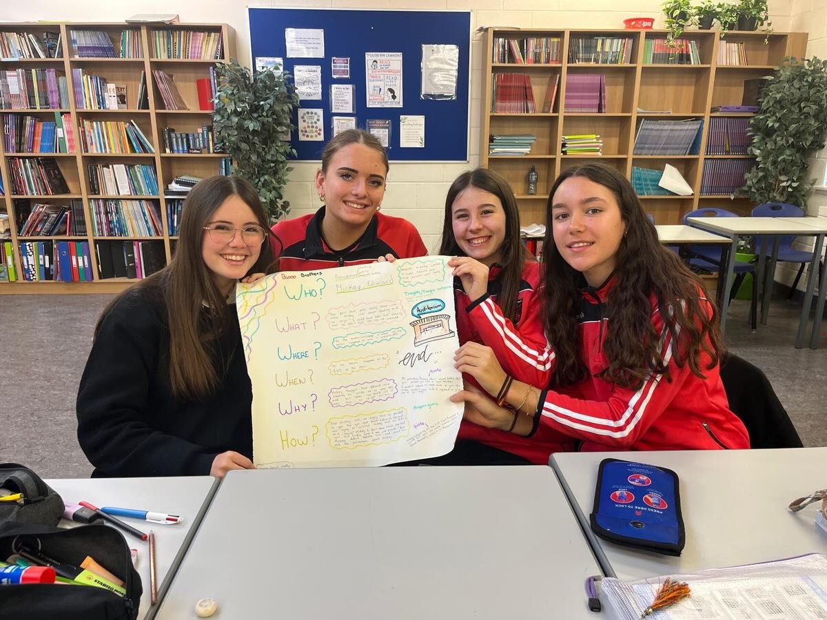 Ahead of their Pre Examinations, our Third Years have been busy revising Blood Brothers as part of their English Revision! 🎭 Students worked together in groups to analyse key details of the play and create these lovely study guides! 📚 Best of Luck 