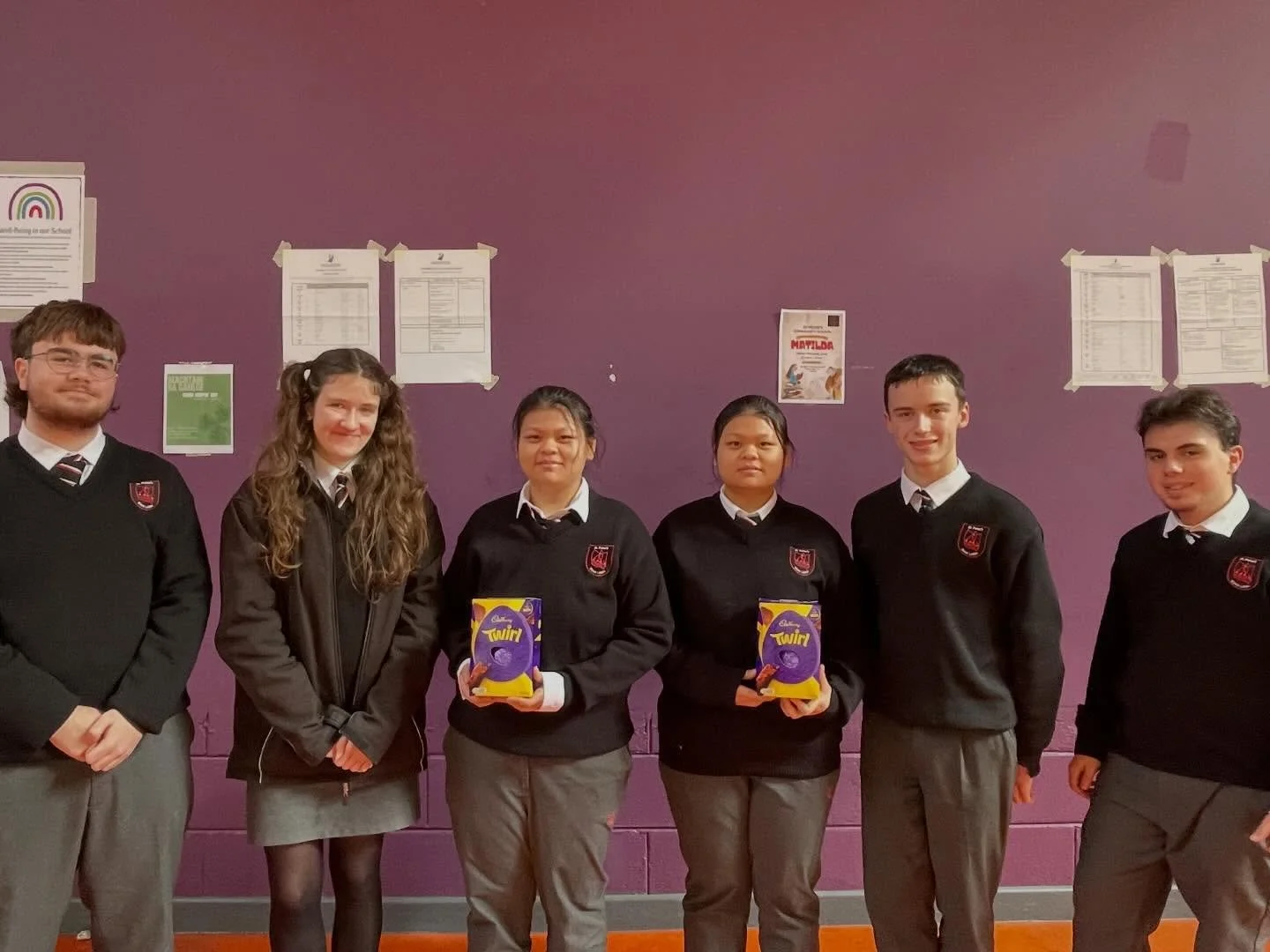 Our celebrations for Culture Day continued last week as our Student Council recognised the outstanding contributions of our students 👏 A panel of judges had the difficult task of selecting winners from a variety of impressive displays 🎨 We are deli