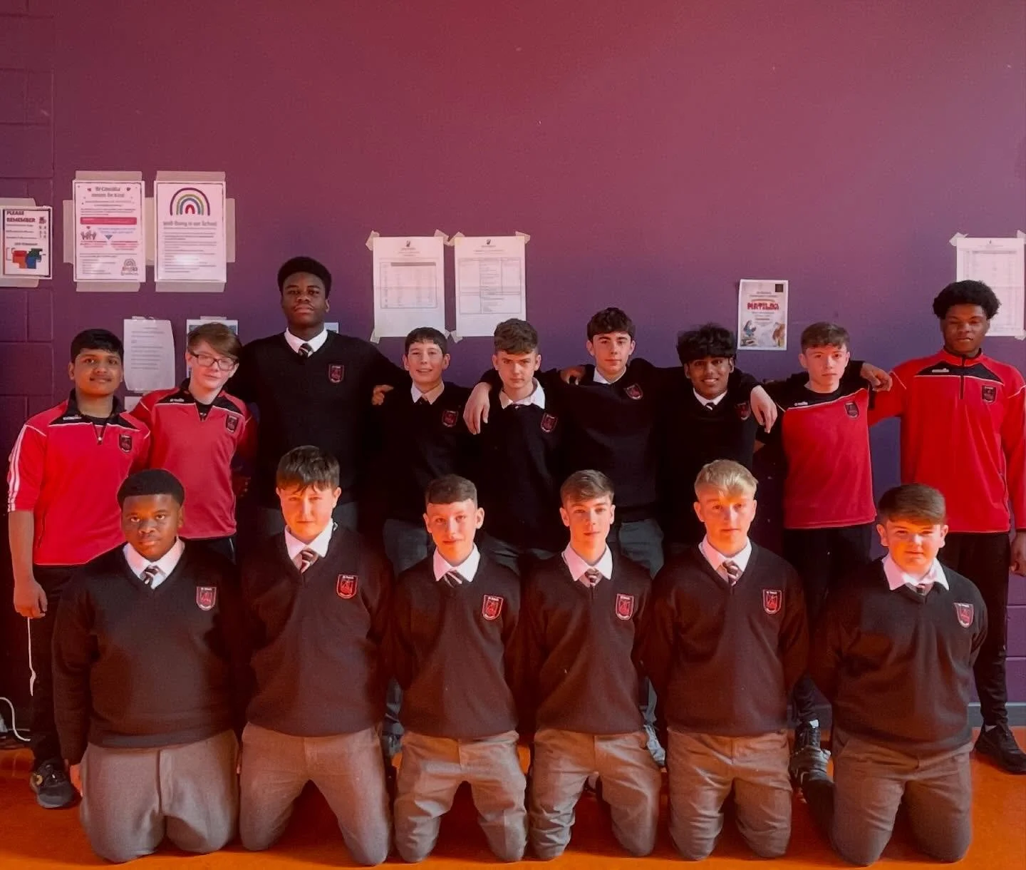 Best of Luck to our Second Year Boys Basketball Team who will be facing Col&aacute;iste an Chraoibh&iacute;n Fermoy in their C Legue Semi Final on Monday, pictured here with their Student Coaches Victor and Brian (Fifth Year) 💪🏀 #stpeters #stpeters