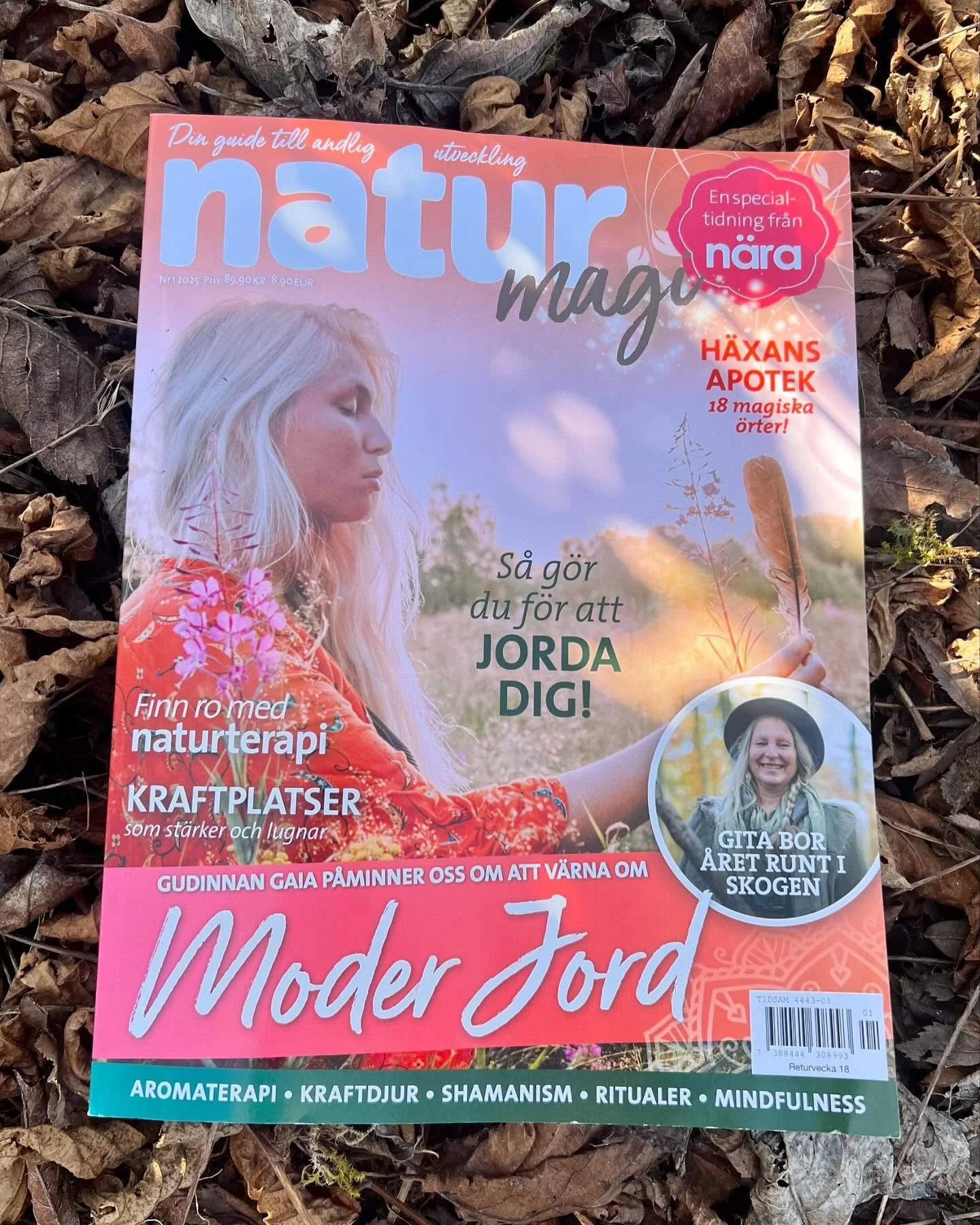 Nu har jag &auml;ntligen sj&auml;lv f&aring;tt se och l&auml;sa artikeln i tidningen N&auml;ra som jag hintat om tidigare. Jag gillar den. Bra skrivet och v&auml;l utvalda bilder om &auml;n lite r&ouml;rigt sammansatta. Texten &auml;r b&aring;de v&au