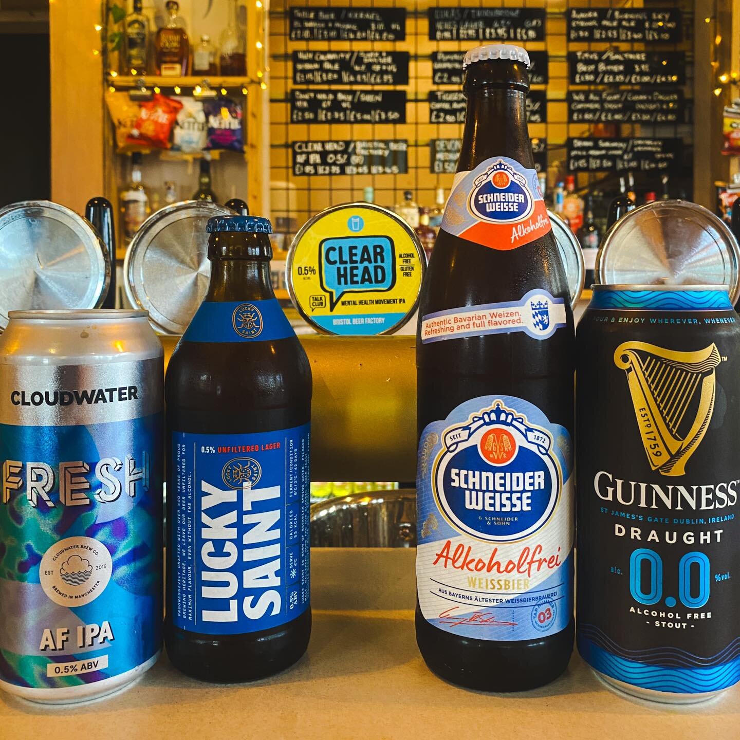 Are you doing Dry January? We&rsquo;ve got you covered with draught Clear Head IPA as well as Guinness &amp; Cloudwater Fresh IPA in cans and bottles of Lucky Saint Lager &amp; Schneider Weisse 

#dryjanuary #craft #beer #craftbeer #hovepubs