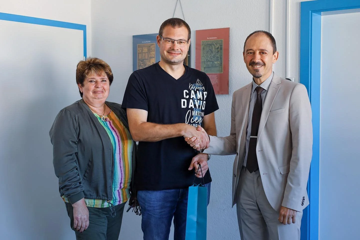 Kündigungsfrist 25 Jahre Betriebszugehörigkeit Druck- und Pressehaus Naumann