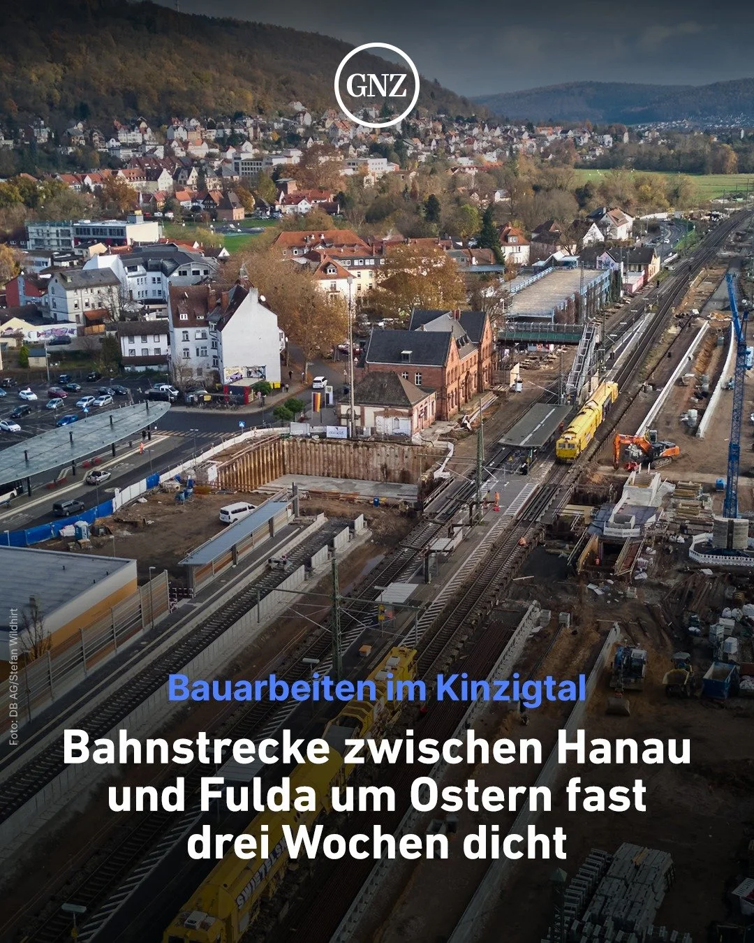 Die Pendlerinnen und Pendler belasten aktuell die hohen Spritkosten. Die Bahn wird in den n&auml;chsten Wochen nicht die Alternative sein.

Wie die Deutsche Bahn am Mittwochnachmittag bekanntgab, wird die Bahnstrecke zwischen Hanau, Gelnhausen und Fu