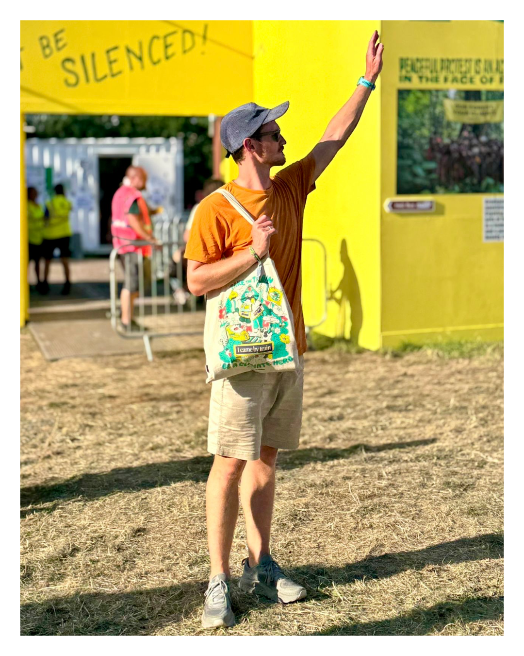 TL - Glasto - 17.png
