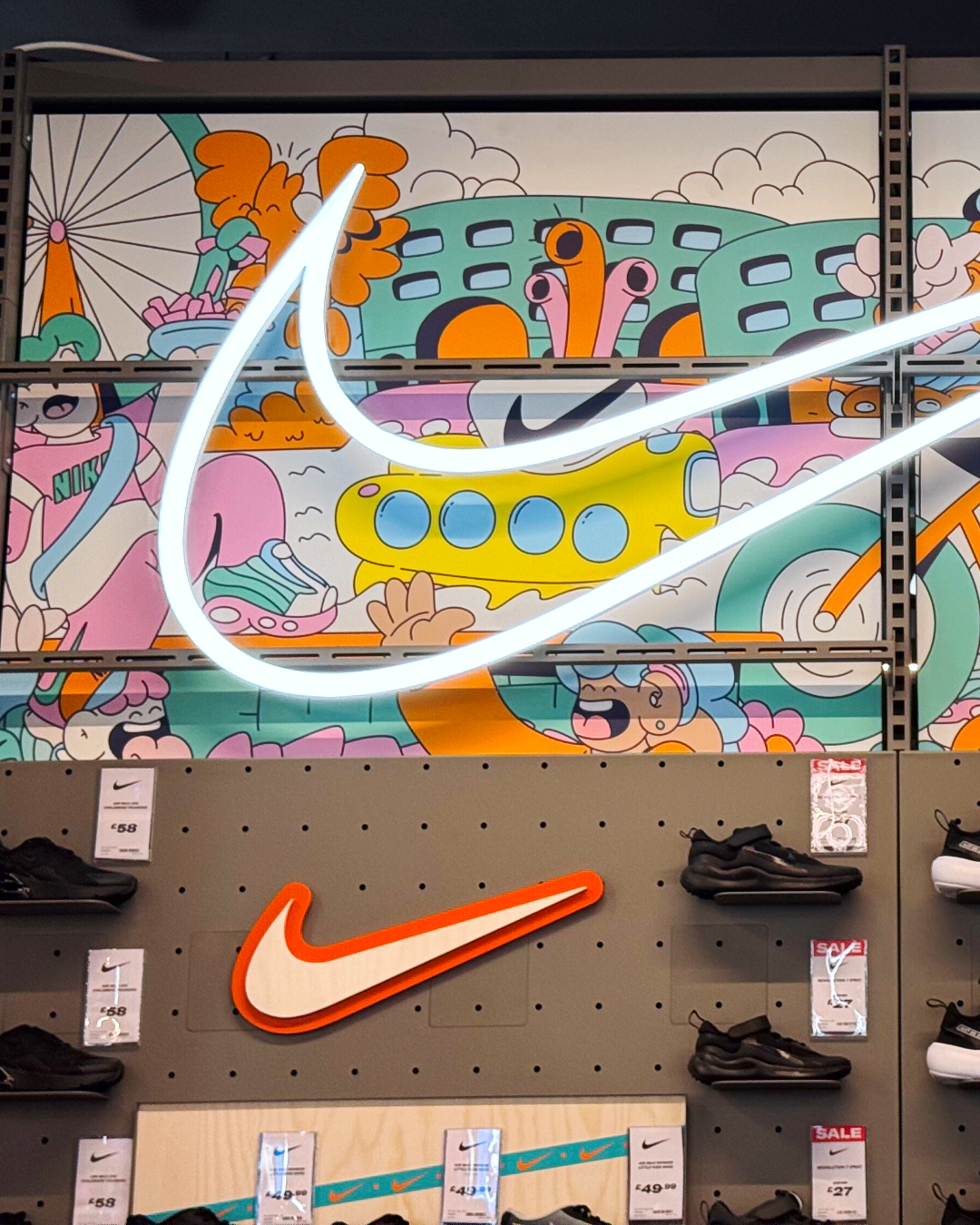 Nike - LM - In Store Pics - 0117.png