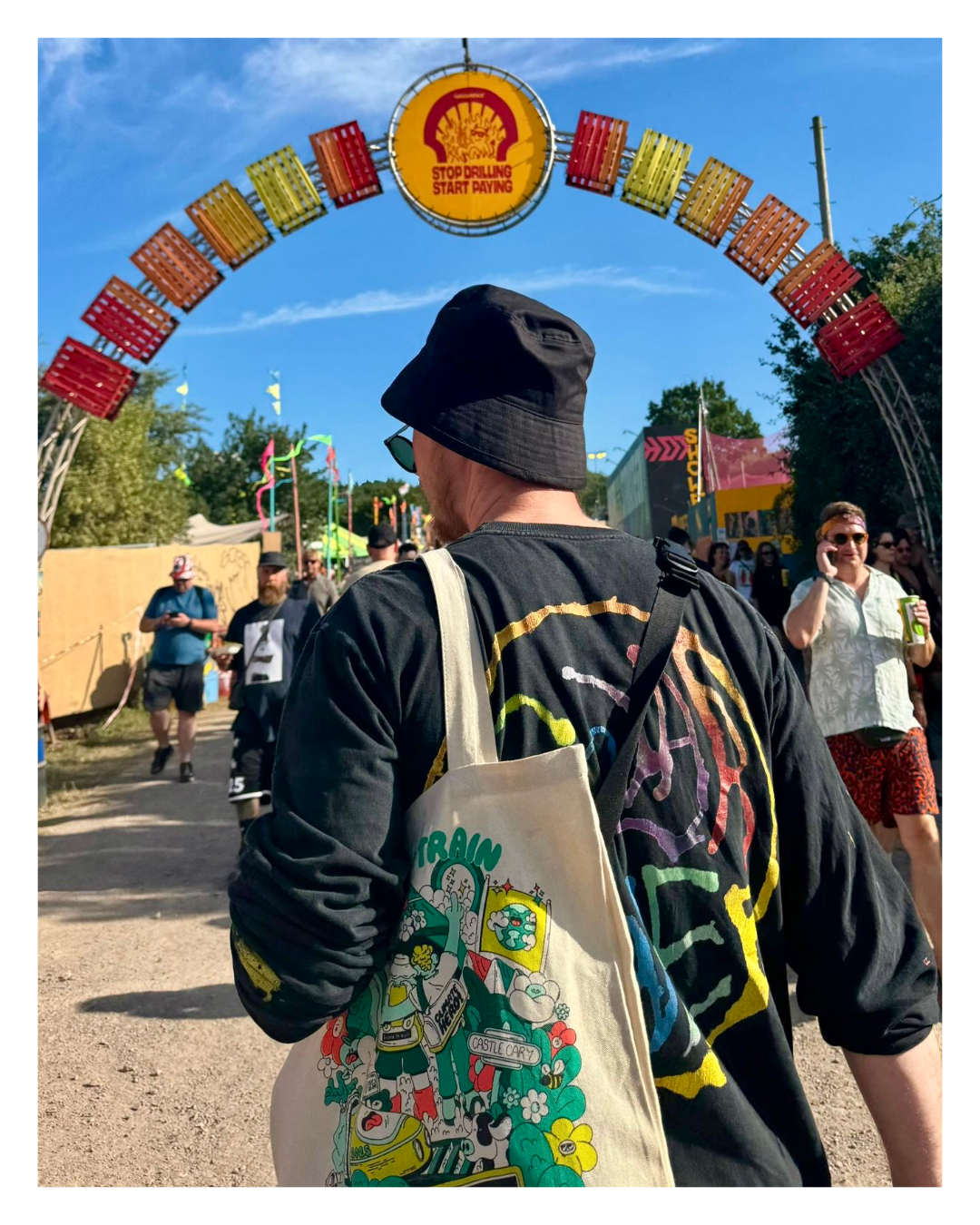 TL - Glasto - 23.png