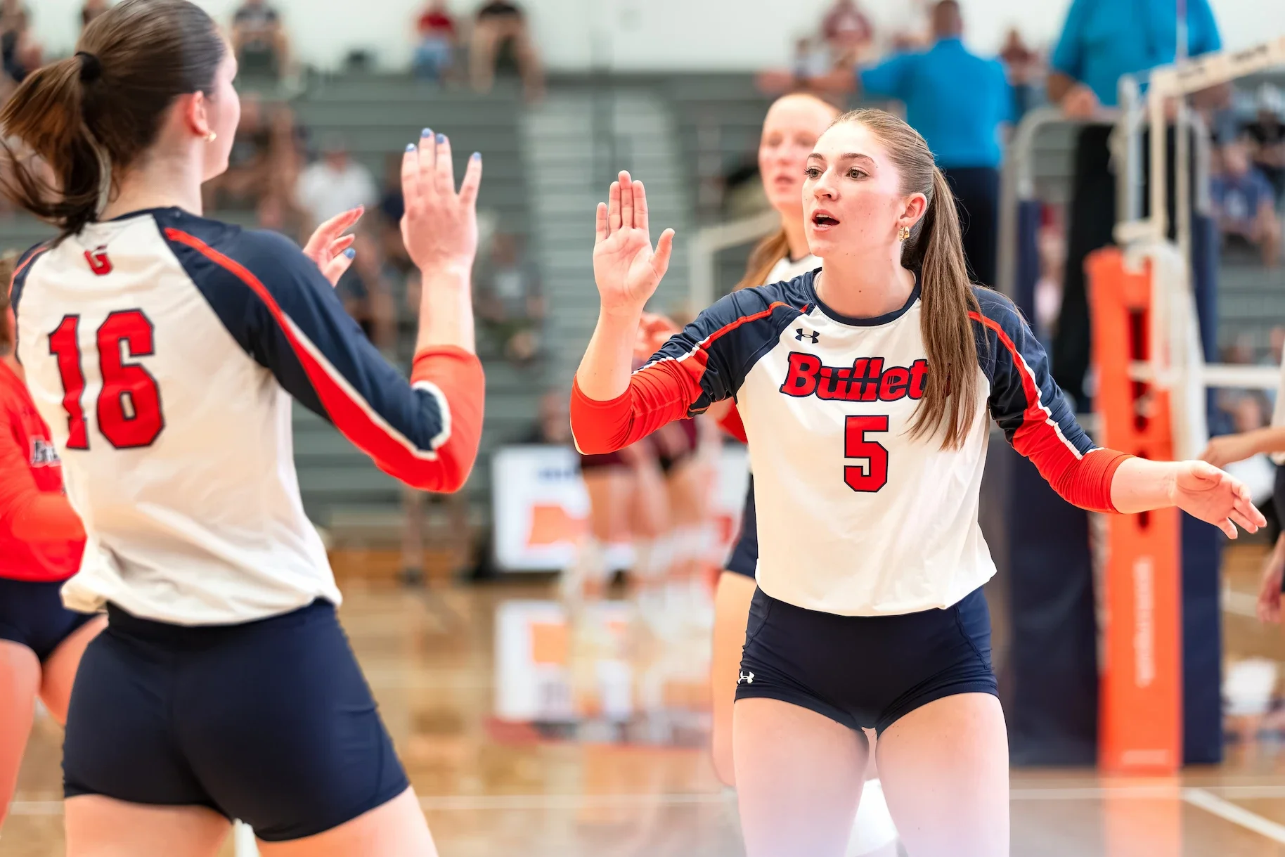 09.04.26_Gburg_Volleyball-by-TylerCaruso-48.webp