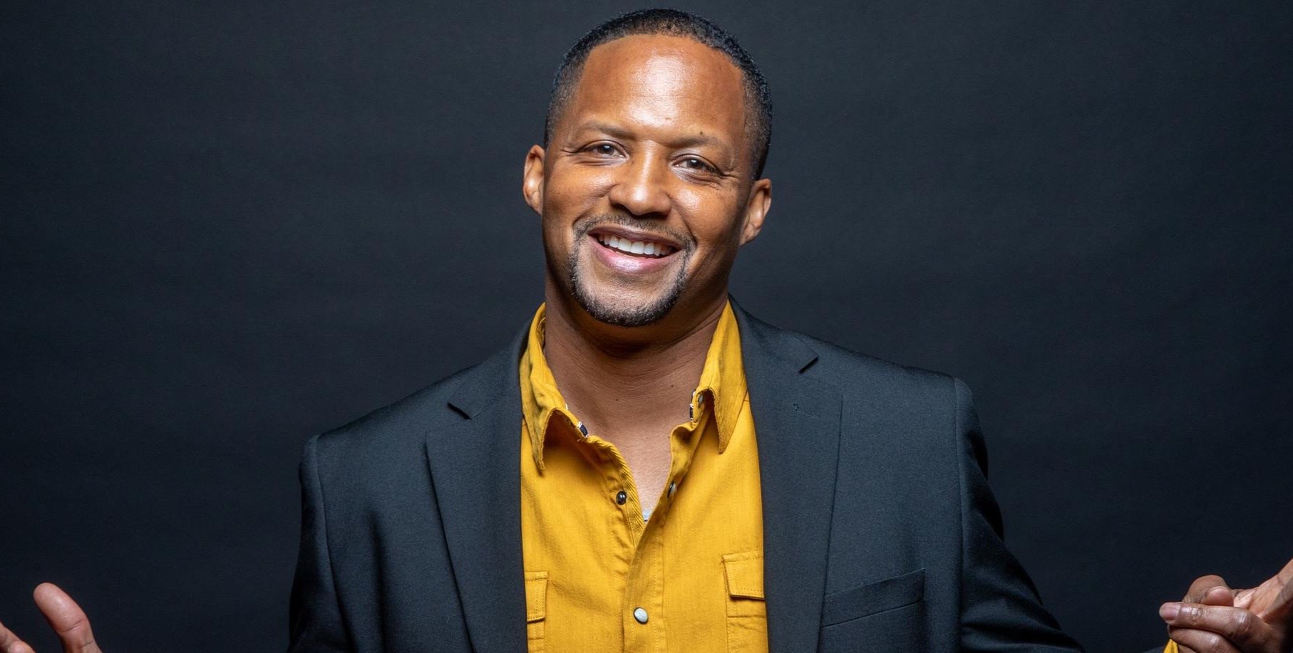 Cruise Ship Headline Comedian Kente Scott - A Warshaw Entertainment Artist