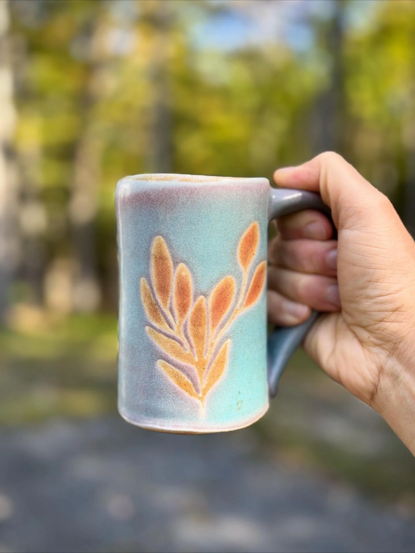 I&rsquo;ve made more pots this year than I have in a while - it feels great to have things rolling again! I&rsquo;m currently sitting on most of the new work, but planning ways to bring it to you soon&hellip;read: shop update coming in Oct/Nov plus a