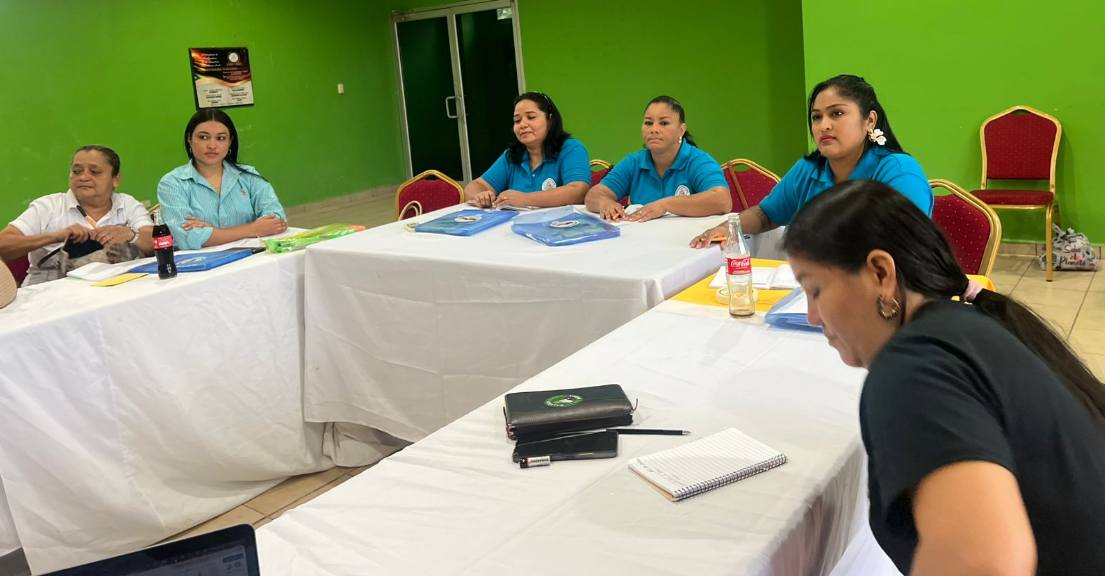 Secretaria de la Mujer de FESTAGRO con el acompañamiento de JLG (Justicia Laboral Global)