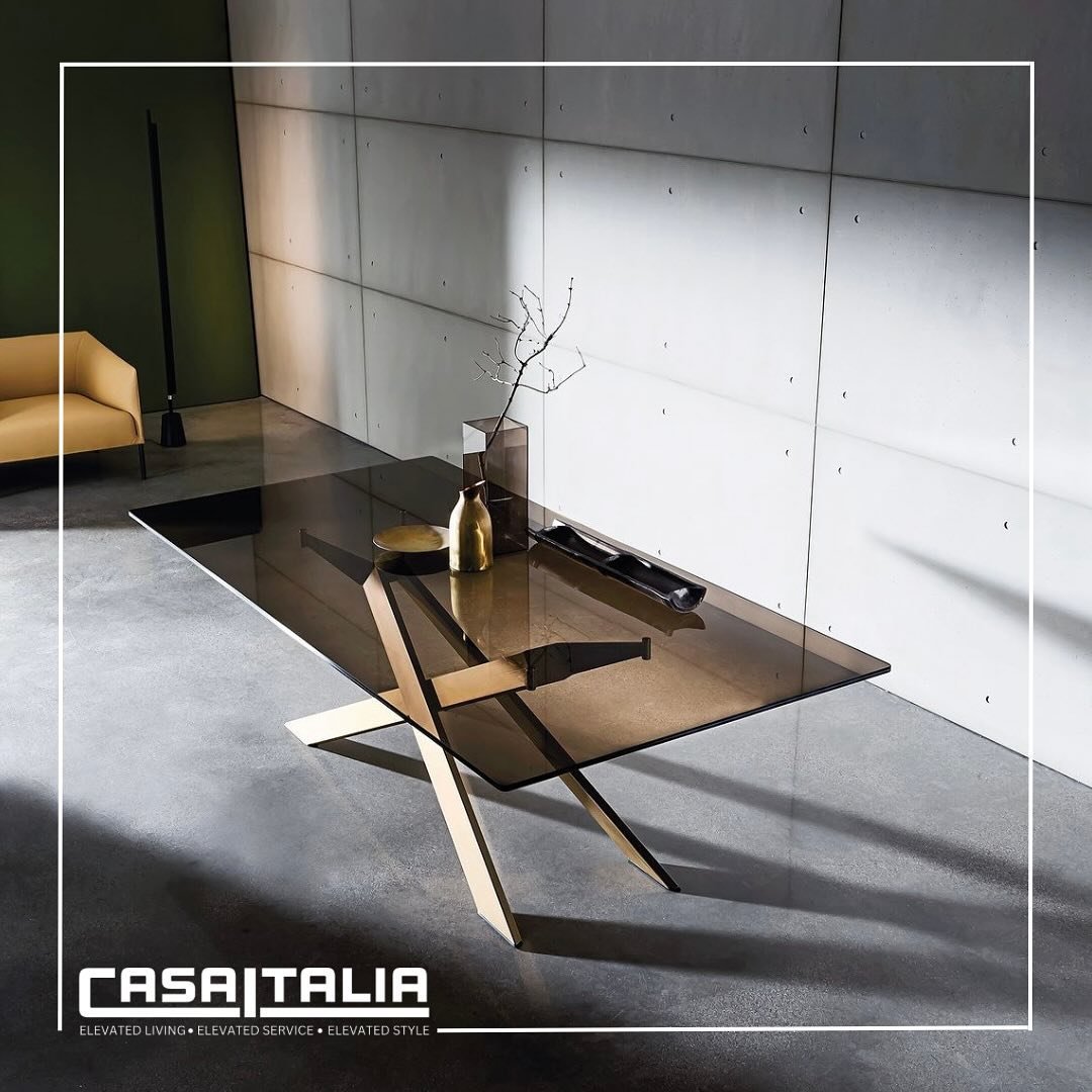 Crafted to catch your eye from every angle. This table was constructed with stunning materials designed to embody stability and dynamism. ✨

Visit casaitaliaonline.com to include pieces like this in your home.

#CasaItalia #Cross #Table #InteriorDesi