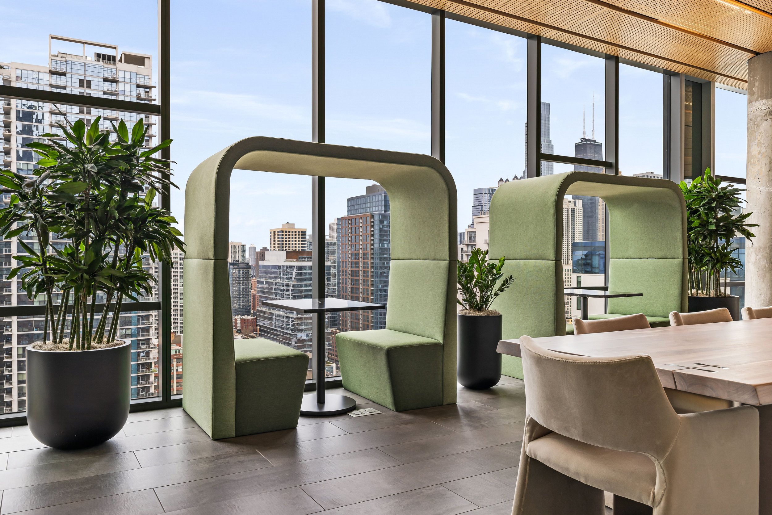 3eleven-amenties-lounge.jpg