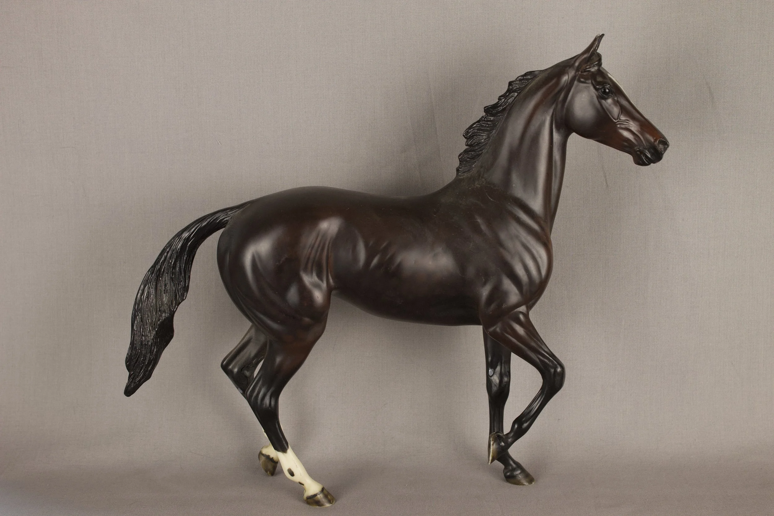 Breyer Horse Zenyatta *BODY*