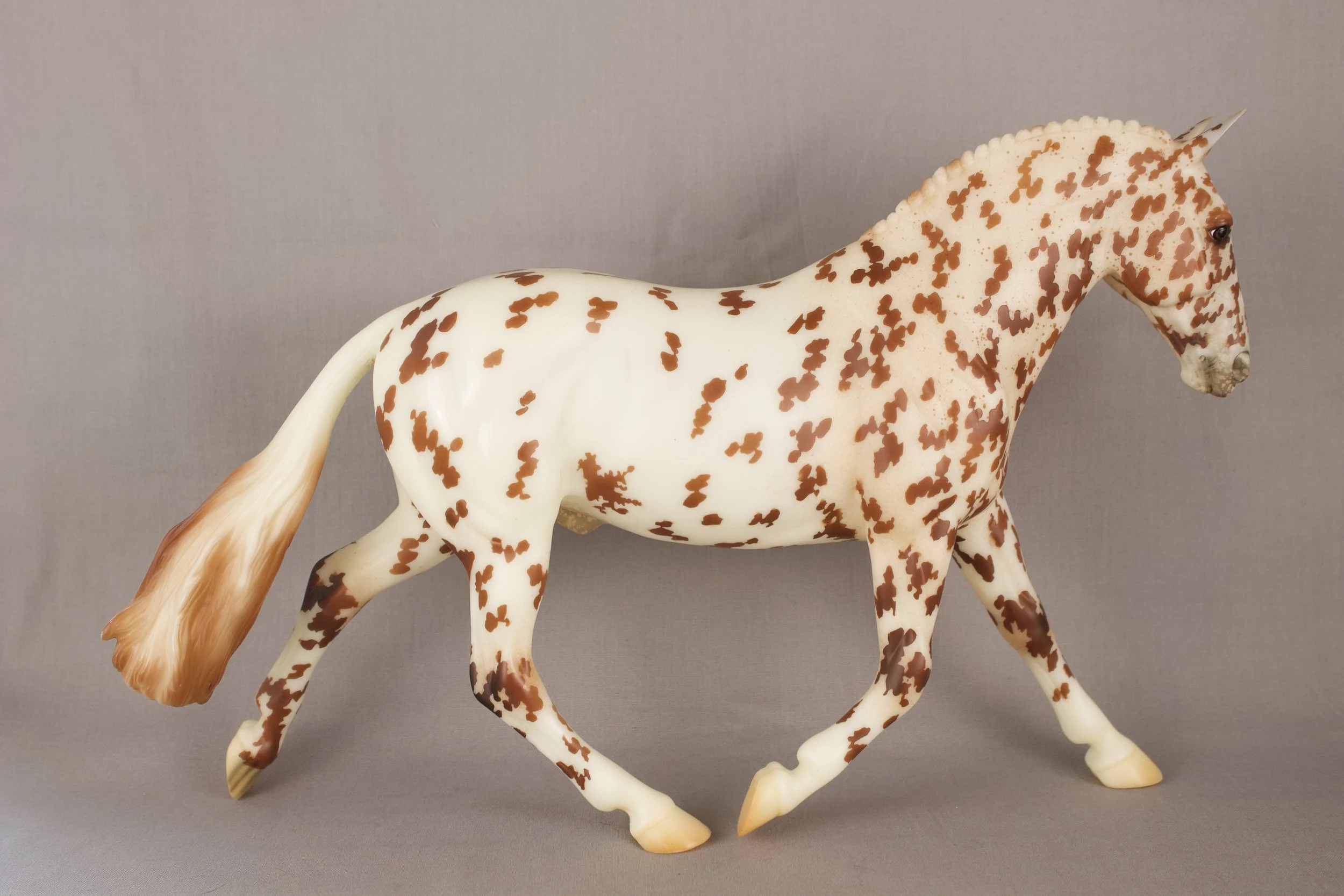 Breyer Rotating Draft Surprise