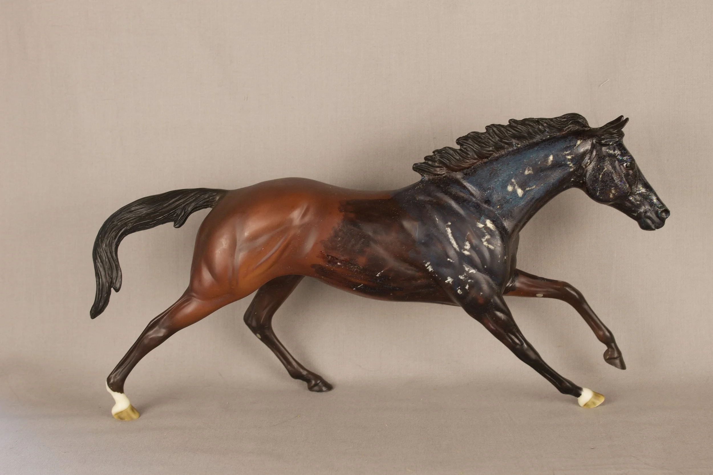 Breyer Horse Cigar *BODY*