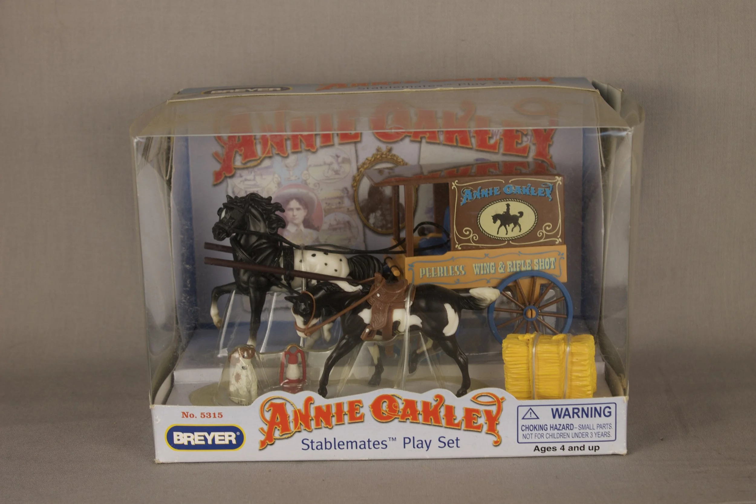 Breyer Stablemate Set Annie Oakley NIB