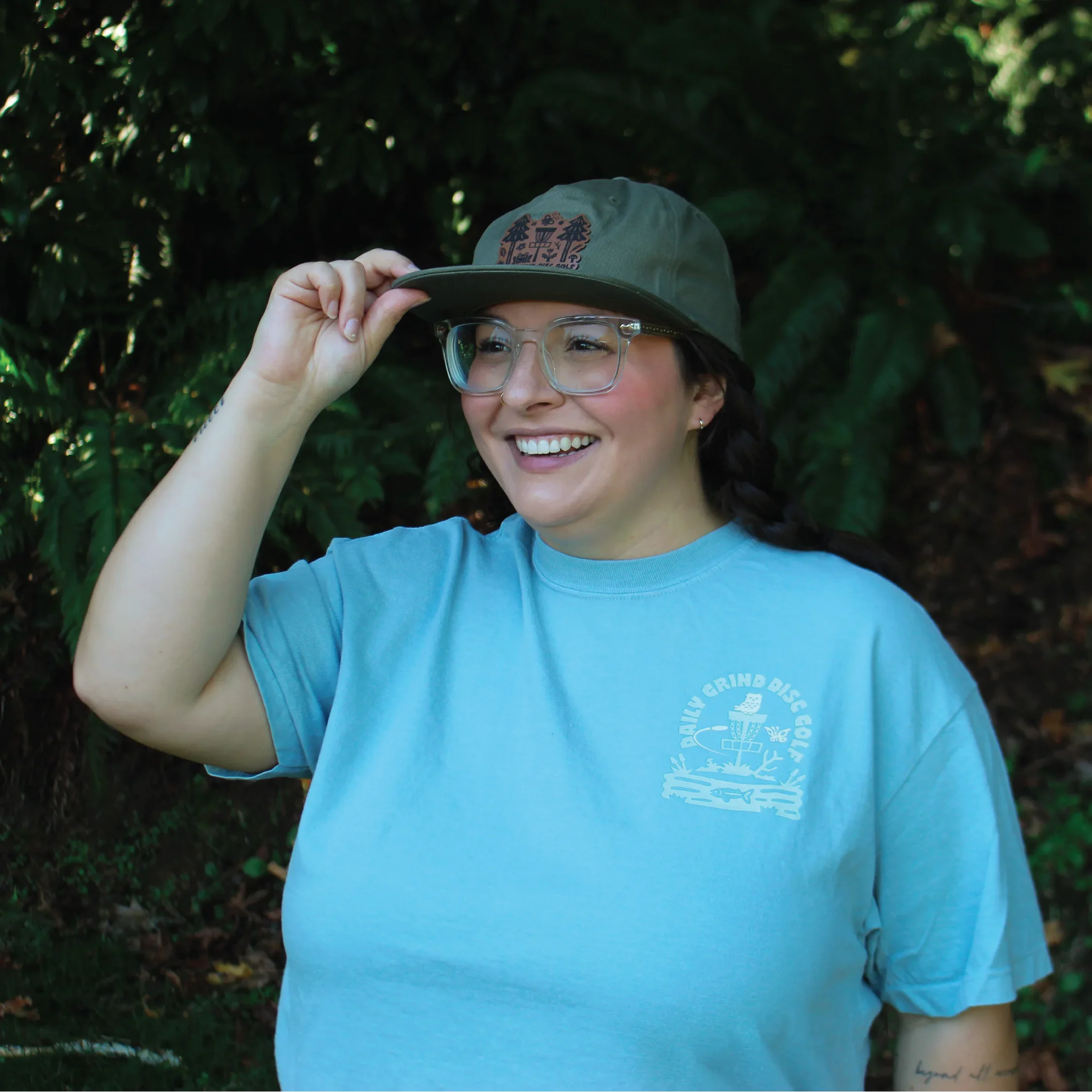 Send It - Women Fit Cropped Disc Golf Shirt - Daily Grind Disc Golf
