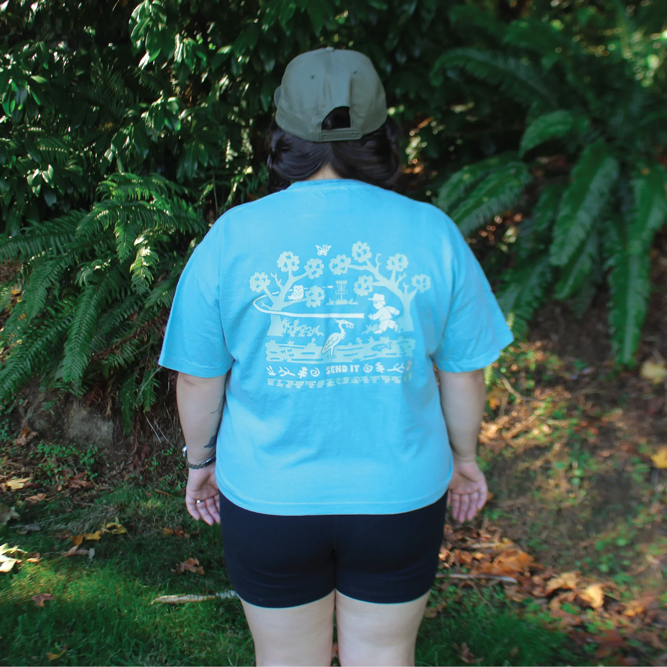 Send It - Women Fit Cropped Disc Golf Shirt - Daily Grind Disc Golf