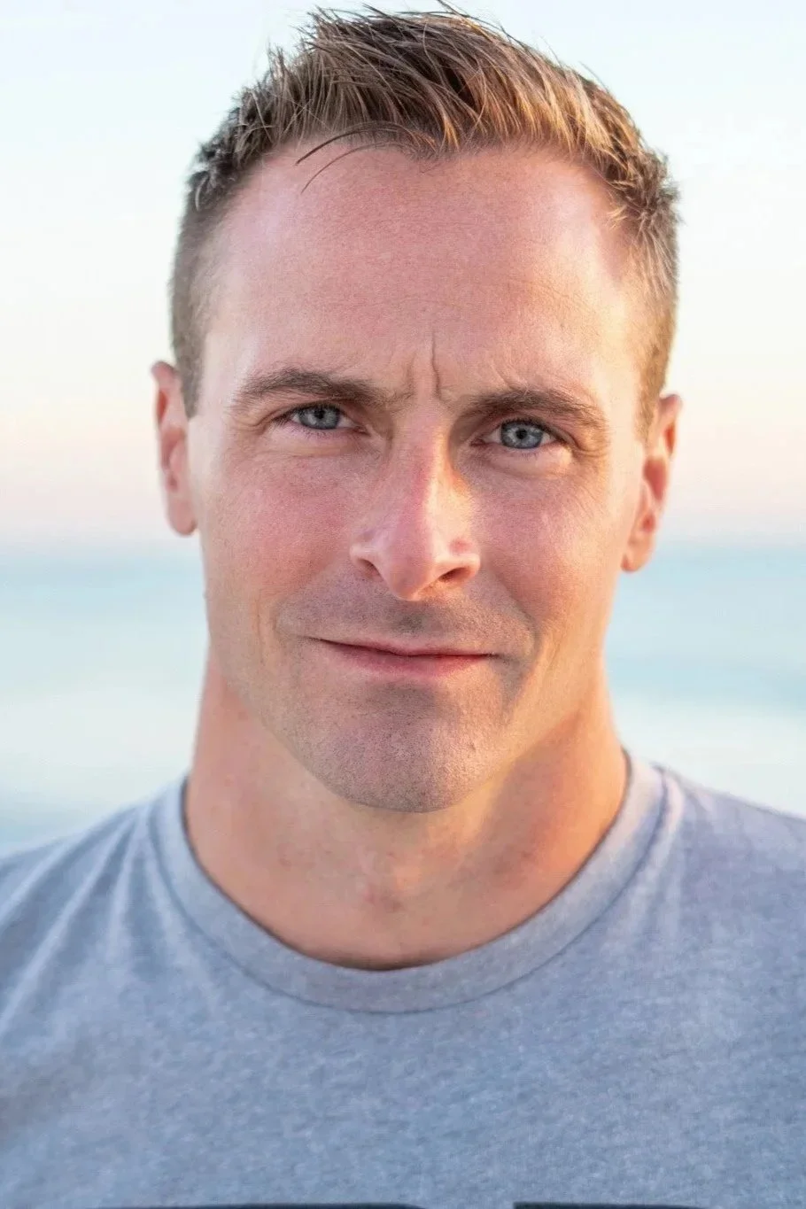 Male-Branding-Headshot%2B-Beach-st%2Bpete-%2Bflorida%2B.jpg