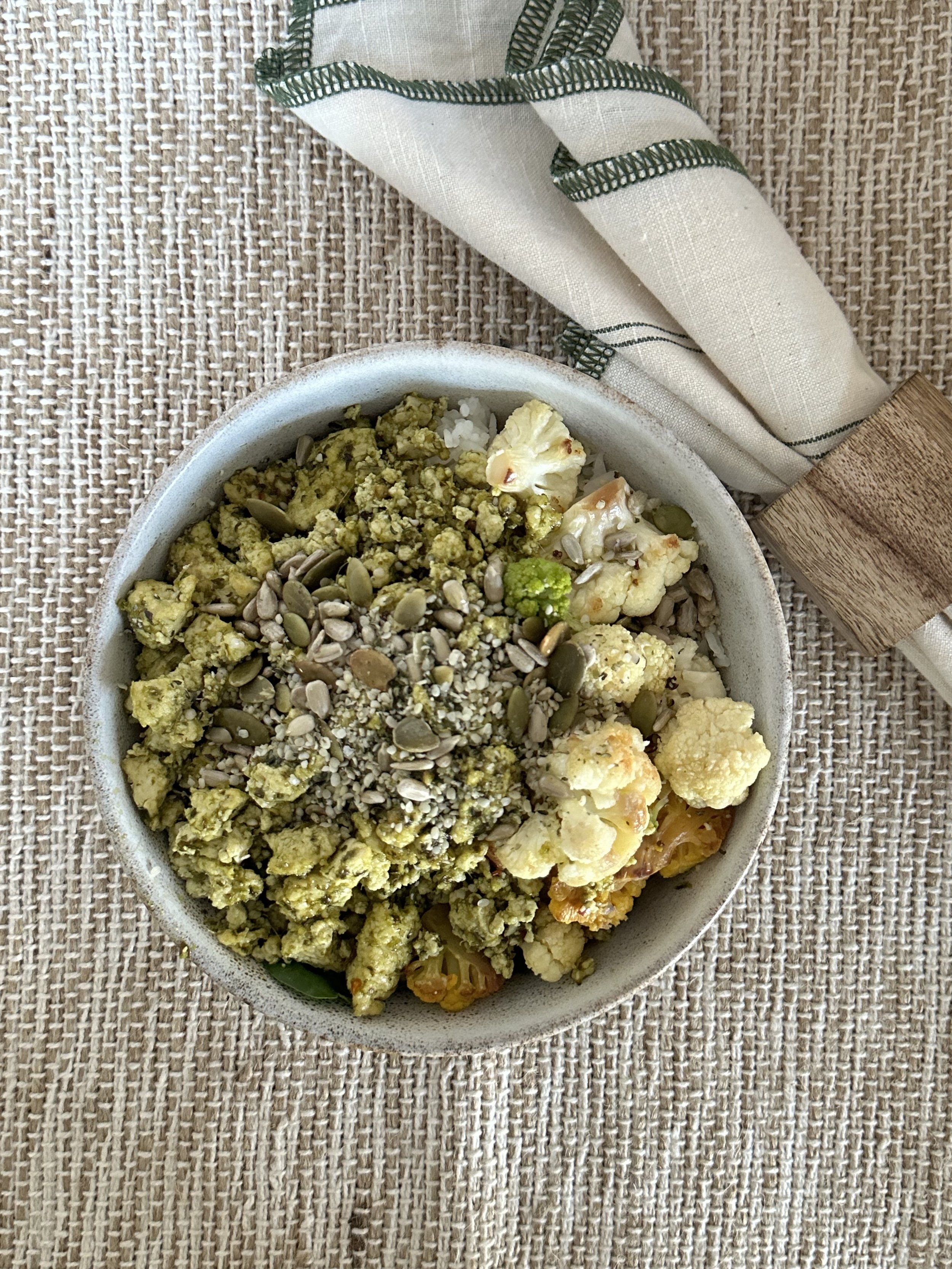 Pesto tofu bowl with roasted veggies and TOP'T