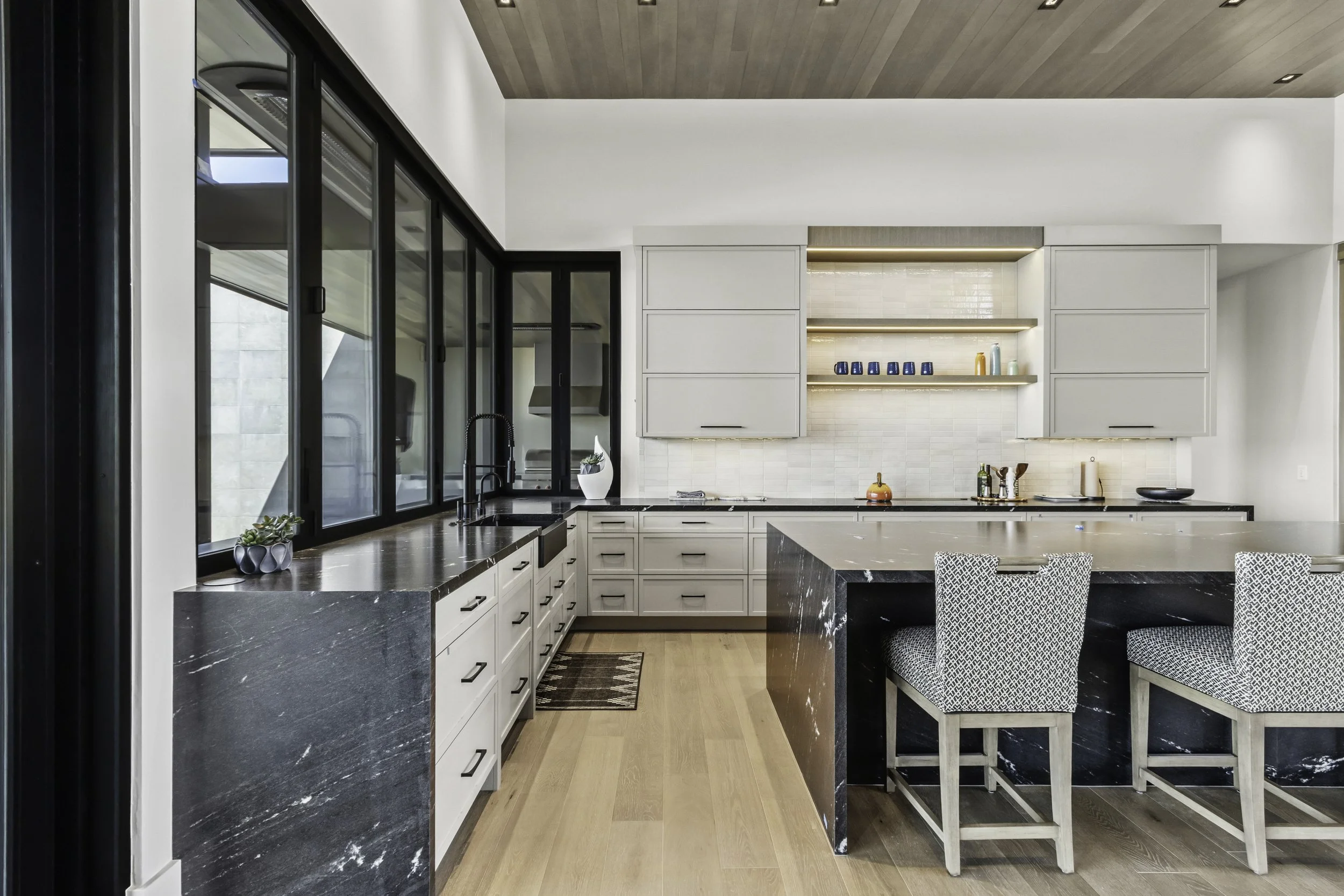 ModernDesertVista-103.jpg