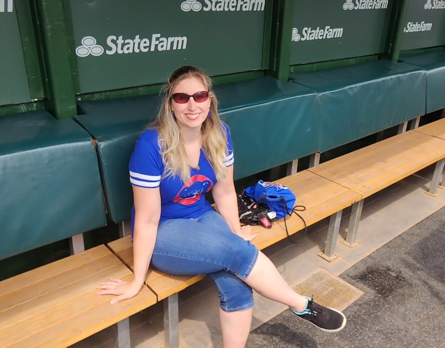 Fulfilling a lifelong dream today.... don't worry boys, I'll keep it warm for ya til you get back!
#chicagocubs #familydaywrigley #Wrigley #wrigleyfield #friendlyconfines #gocubsgo #chicago #FlyTheW #benchwarmer