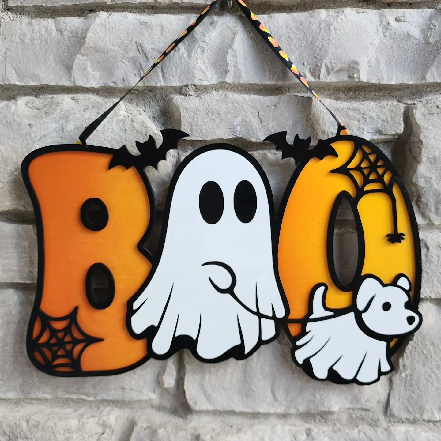 π»πΎ Say BOO to boring doors! Our newest Halloween wood sign features an adorable ghost walking their ghost pup πΆβ¨ Perfect for adding spooky-cute charm to your entryway this season.
π Handcrafted with layered wood details
π $30 – coming soo
