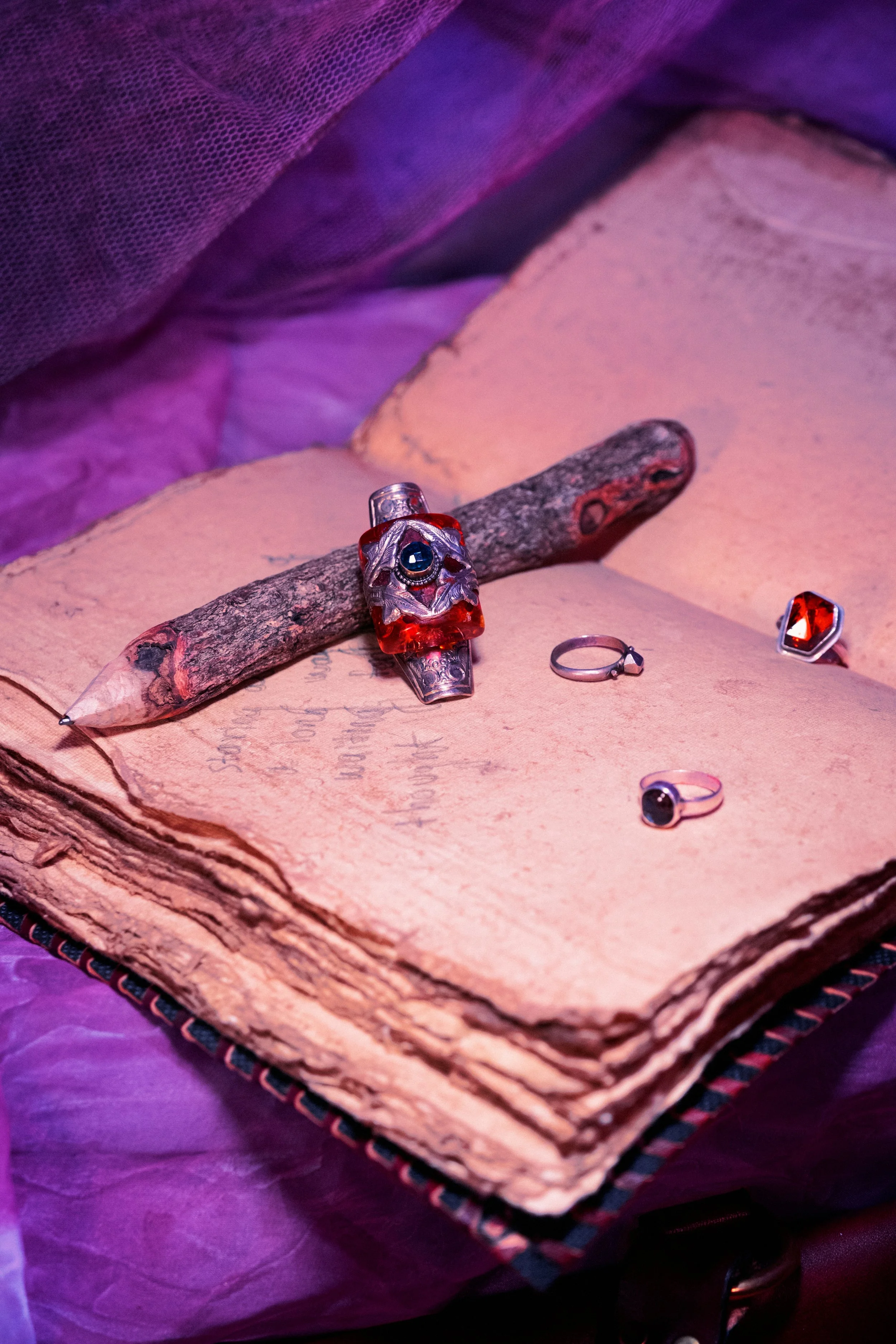 SHADOWGLOW #20581_R2.jpg