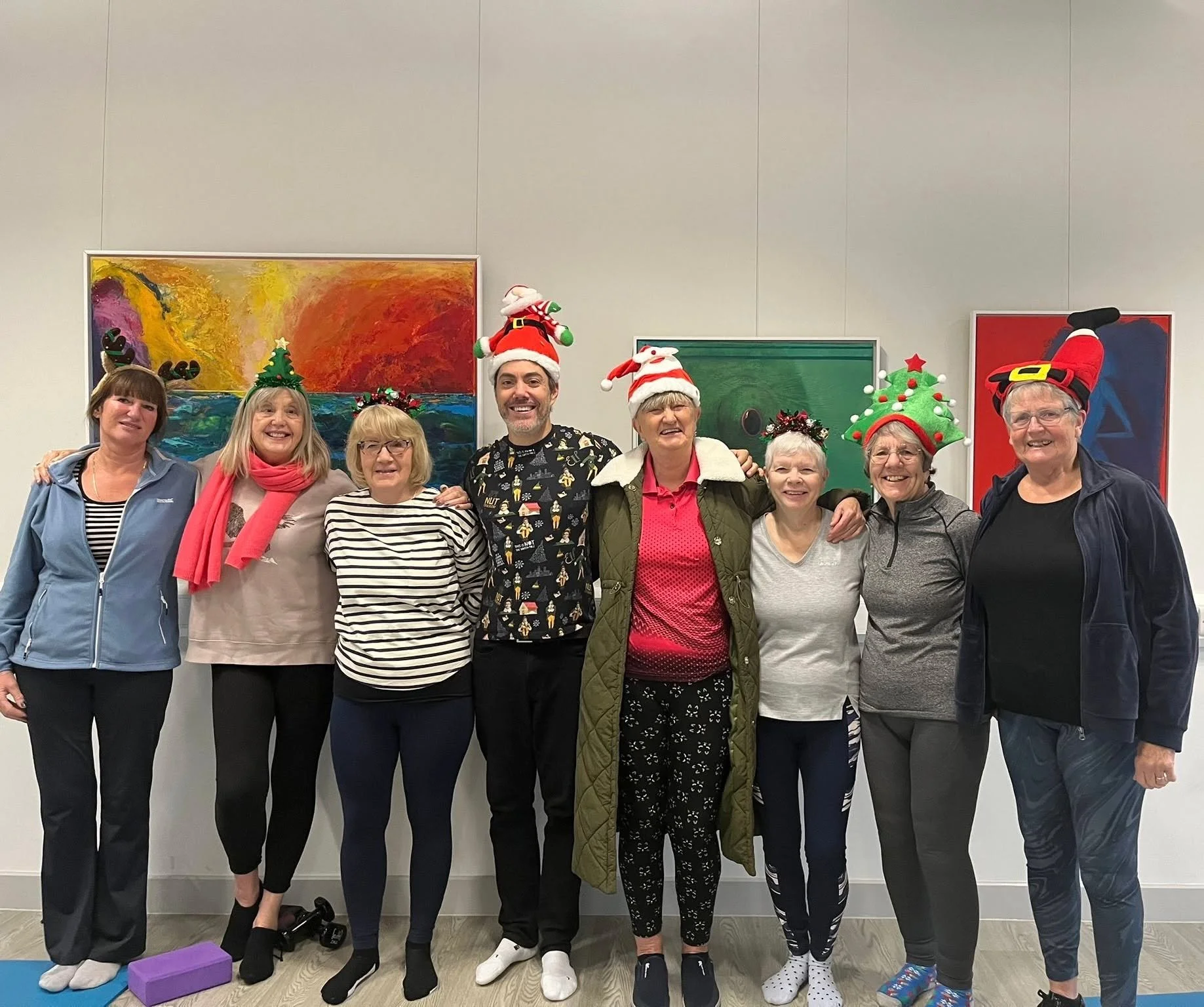 We are feeling super festive at Gusto House, as the big day edges closer!🎄

The Better Bodies by James Pilates Fusion class is officially in the holiday spirit. Another brilliant session with our Gusto House community. 🤸&zwj;♀️🎅

Find out more abo