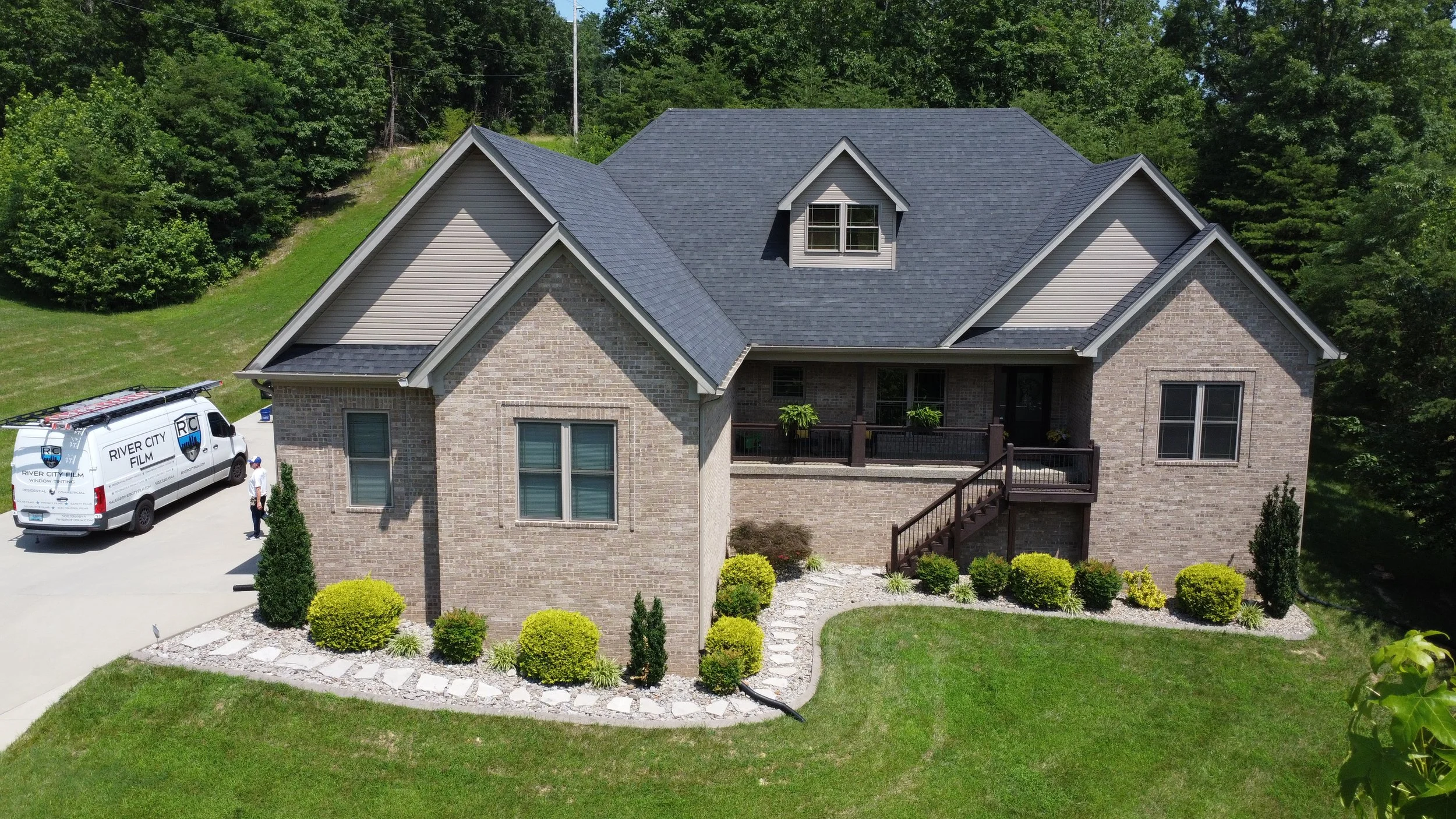 Home Window Tinting service in Shepherdsville Ky.jpg