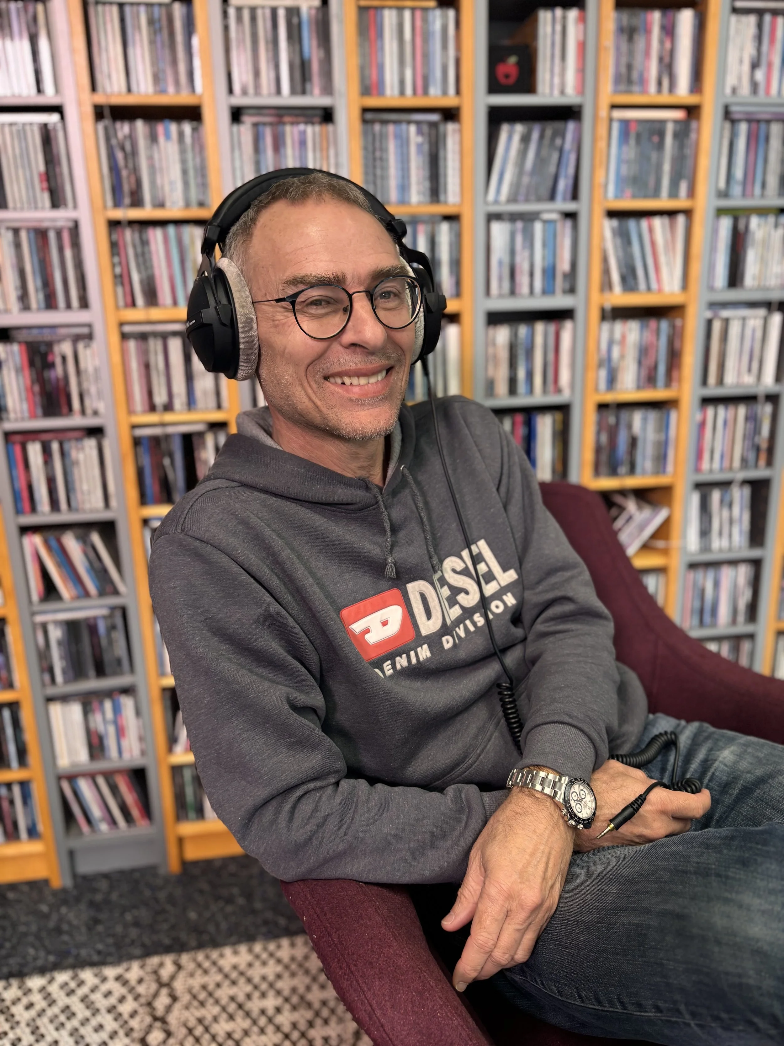 Daniel Schneider.jpg