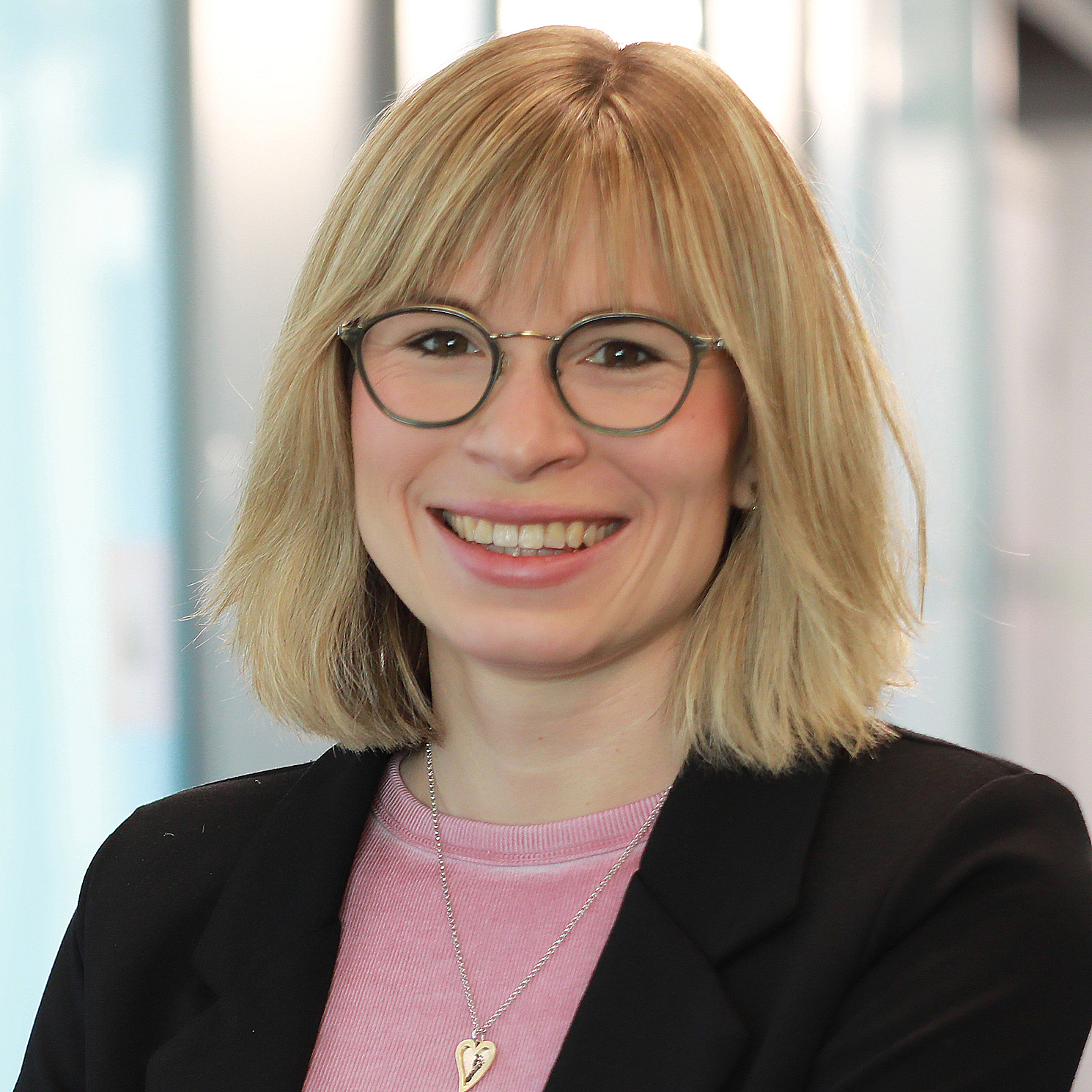 Porträtbild Lena Lau, Tess Marketing Consulting