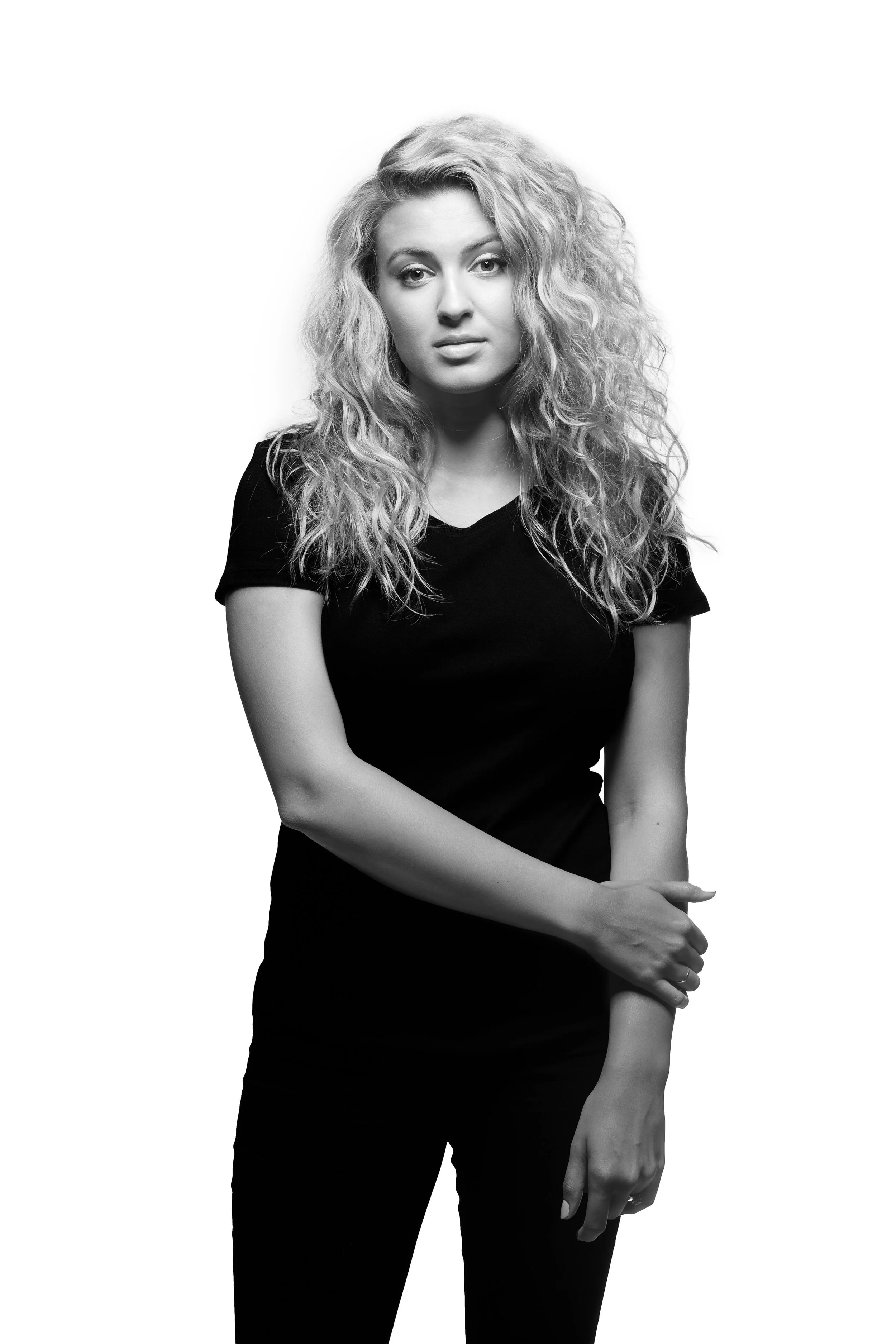 Tori Kelly Shares the Emotional Story of Finding Her Voice in New I Am Second Short Film