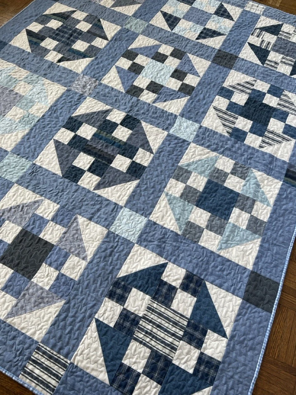 Another scrappy fat quarter version, this one in blue woven fabrics