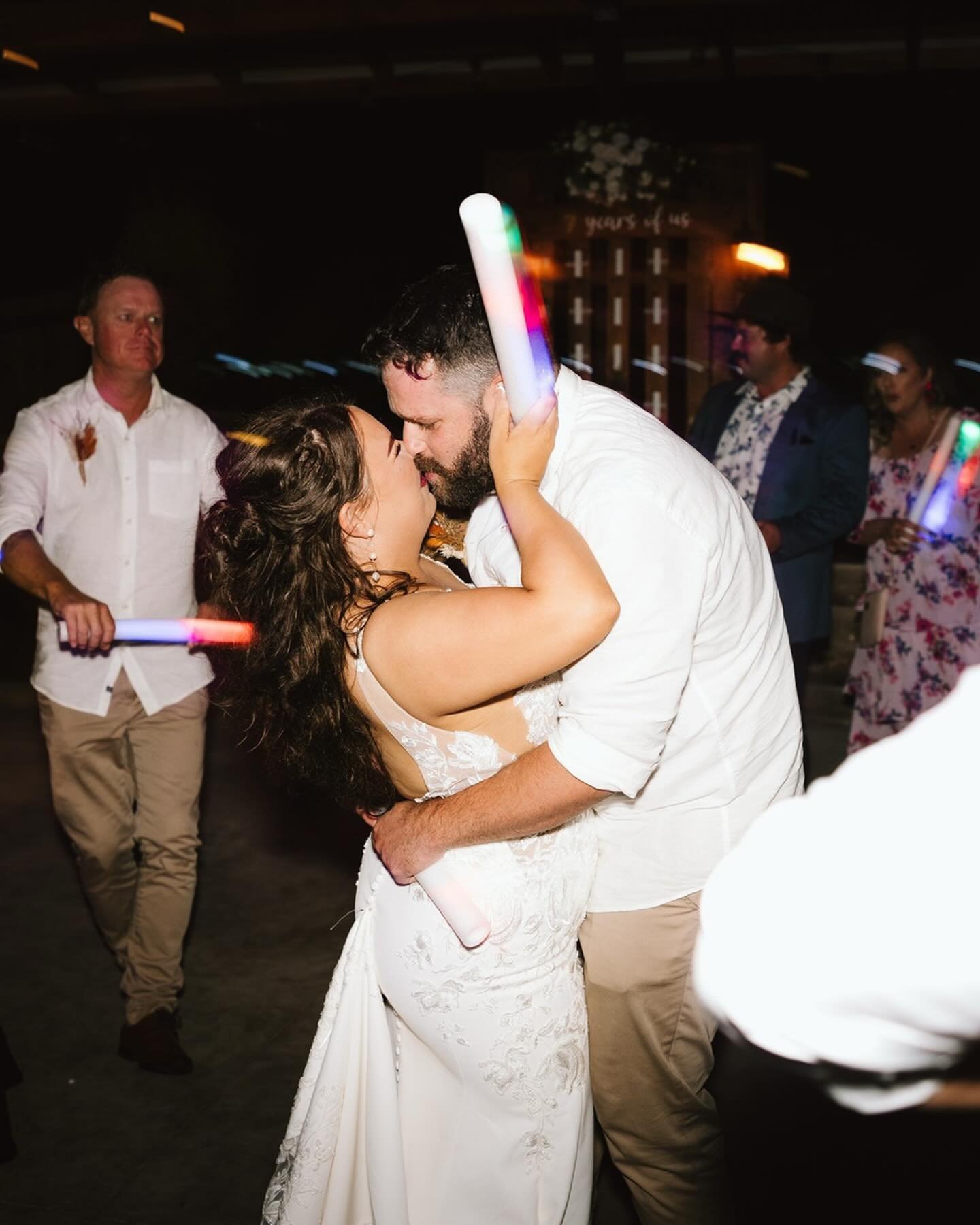 first dance vibes have never gone as hard as this one 🥳 

in celebration of natalie + josh&rsquo;s gallery delivery due this weekend 🥹 
.
.
.
#firstdance #dancing #weddingdance #wedding #weddingday #weddingdress #weddinginspiration #bride #brideand