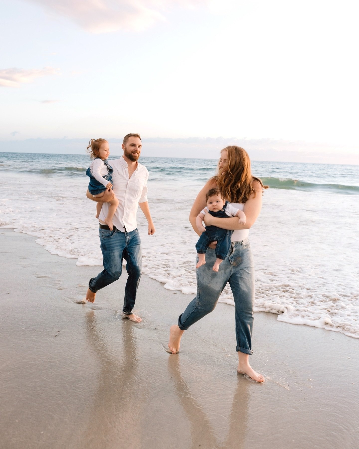 here&rsquo;s to more blue hour fun runs &amp; cuddles when we&rsquo;re back in july 🤍
.
.
.
#family #familyphotos #photography #photographer #photooftheday #familyphotographer #maternityphotographer #newbornphotographer #eventphotographer #weddingph