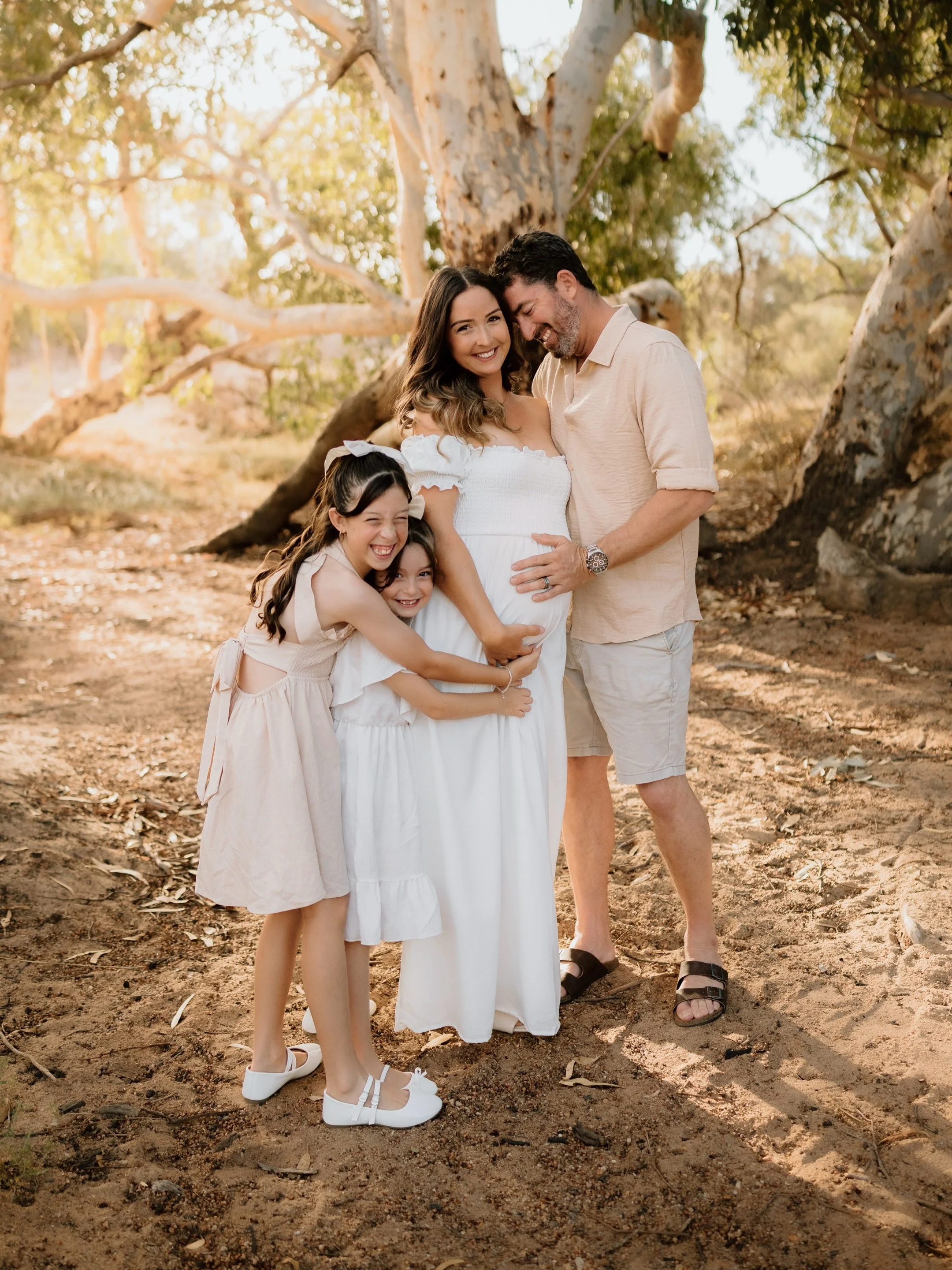 i love seeing kiddos be so, so excited to become big siblings and treasuring mumma 🥹 obsessed with everything about this session 🤍
.
.
.
#photography #maternityphotography #maternity #familyphotography #maternitysession
