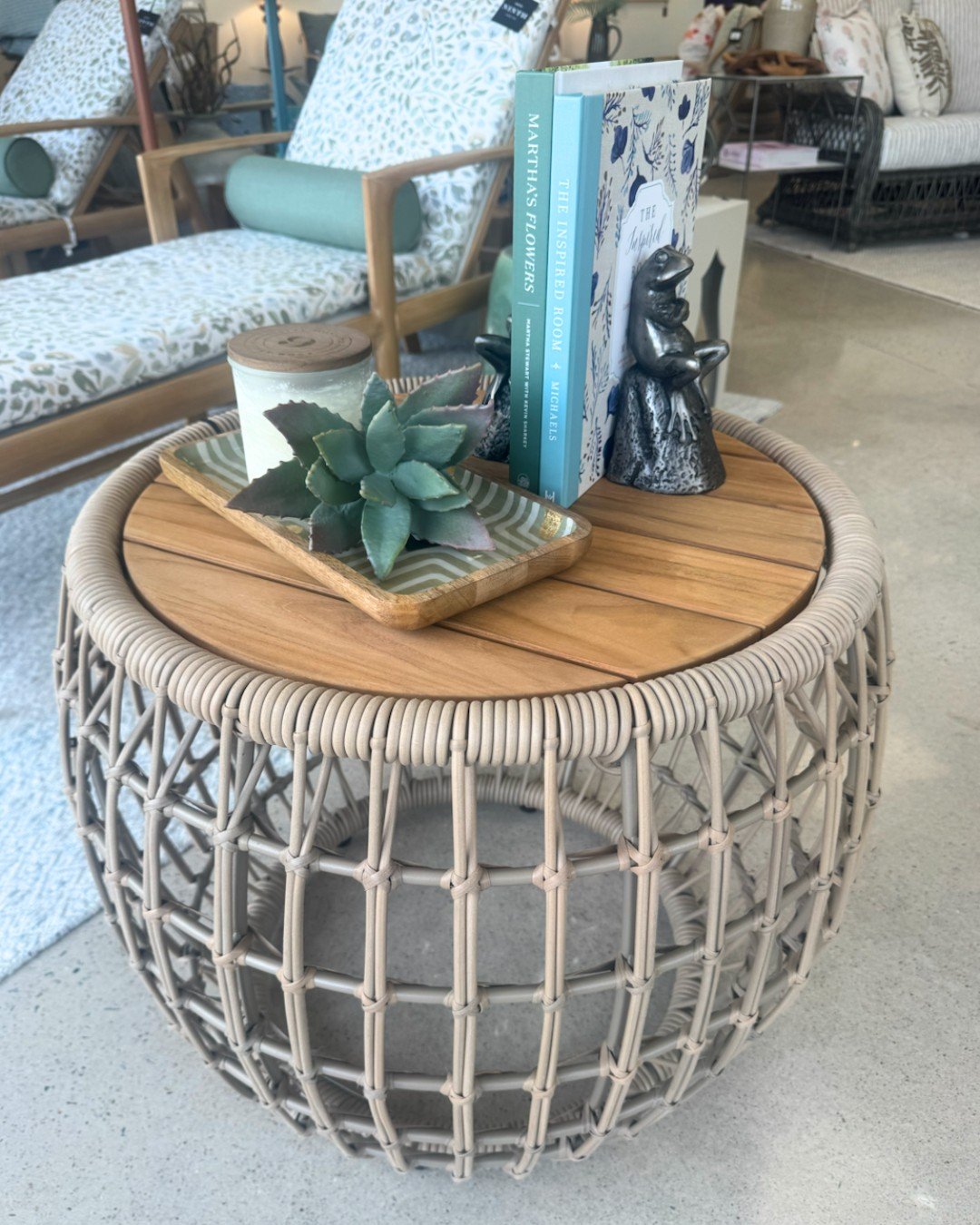 The Barcelona side table by @azzurroliving  just came in! It sets the tone with its unique texture and teak top. We dressed it up with some of our favorite accessories around the showroom.

Pieces that add personality, texture, and a bit of playfulne