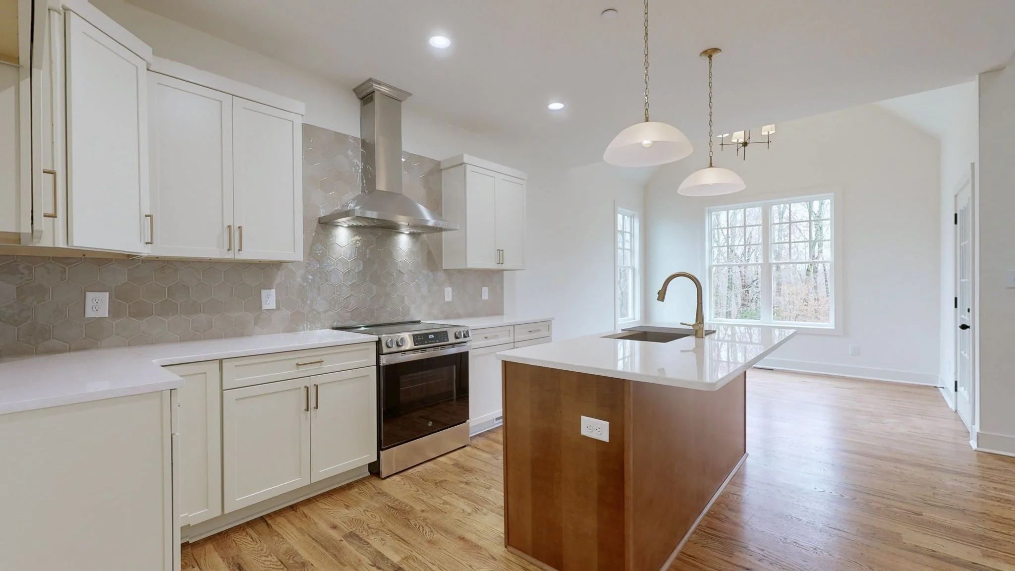 3-web-or-mls-1414 Rooster Ridge Rd Pleasant View TN 37146 (3 of 41).jpg