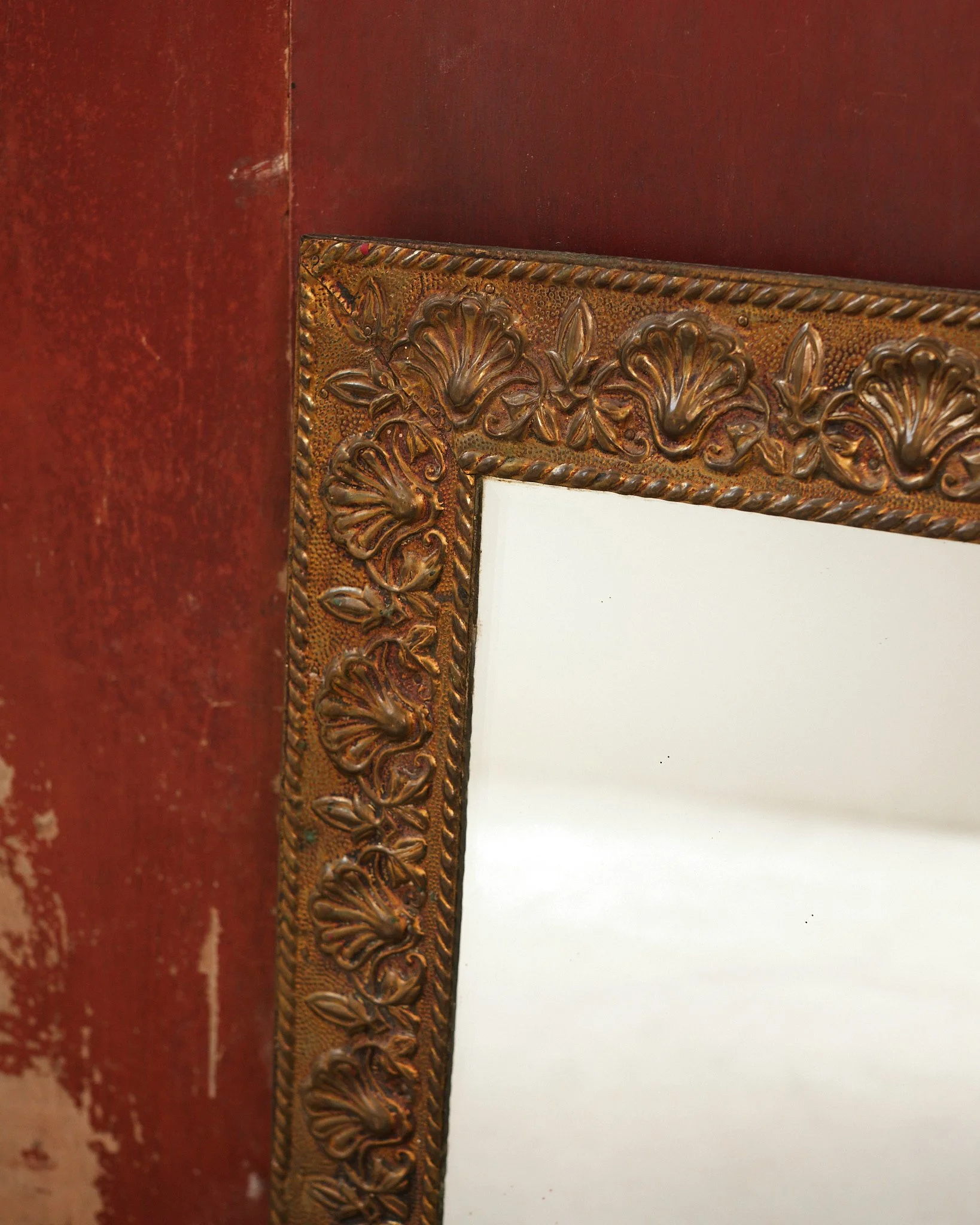 eng brass dec detail 1.jpg