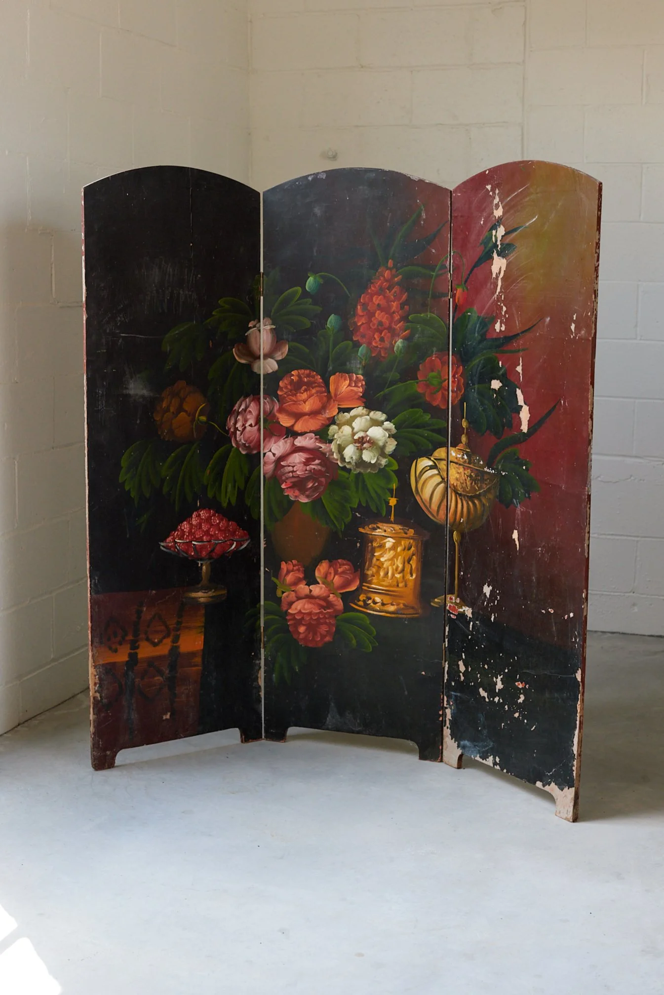 floral folding screen add.jpg